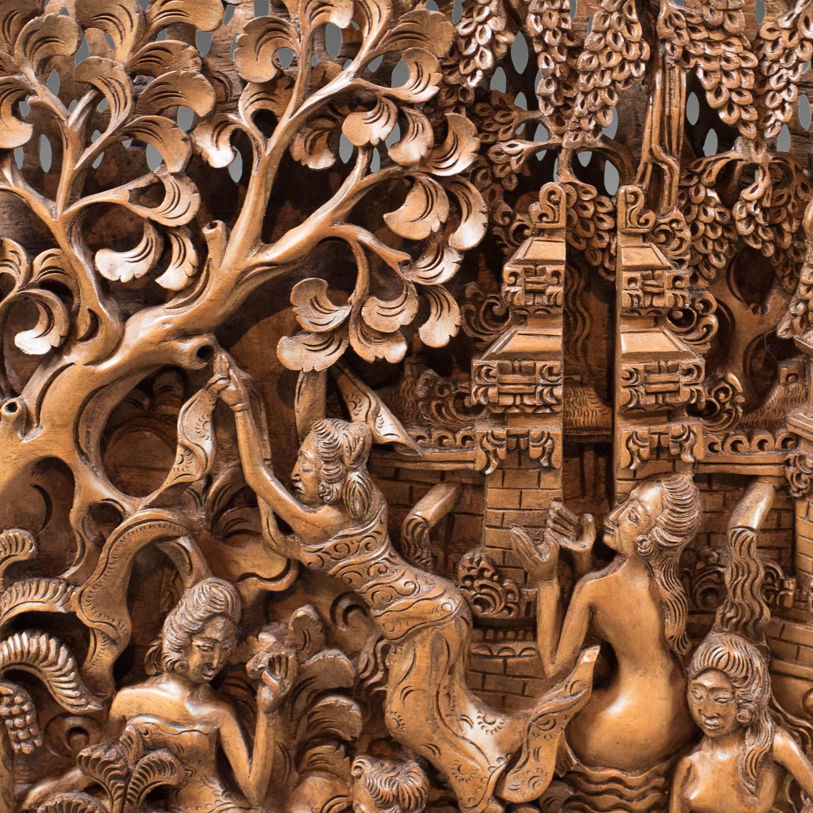 Balinese Carved Wall Panel, Mid-Century Decorative Art In Excellent Condition In Hele, Devon, GB