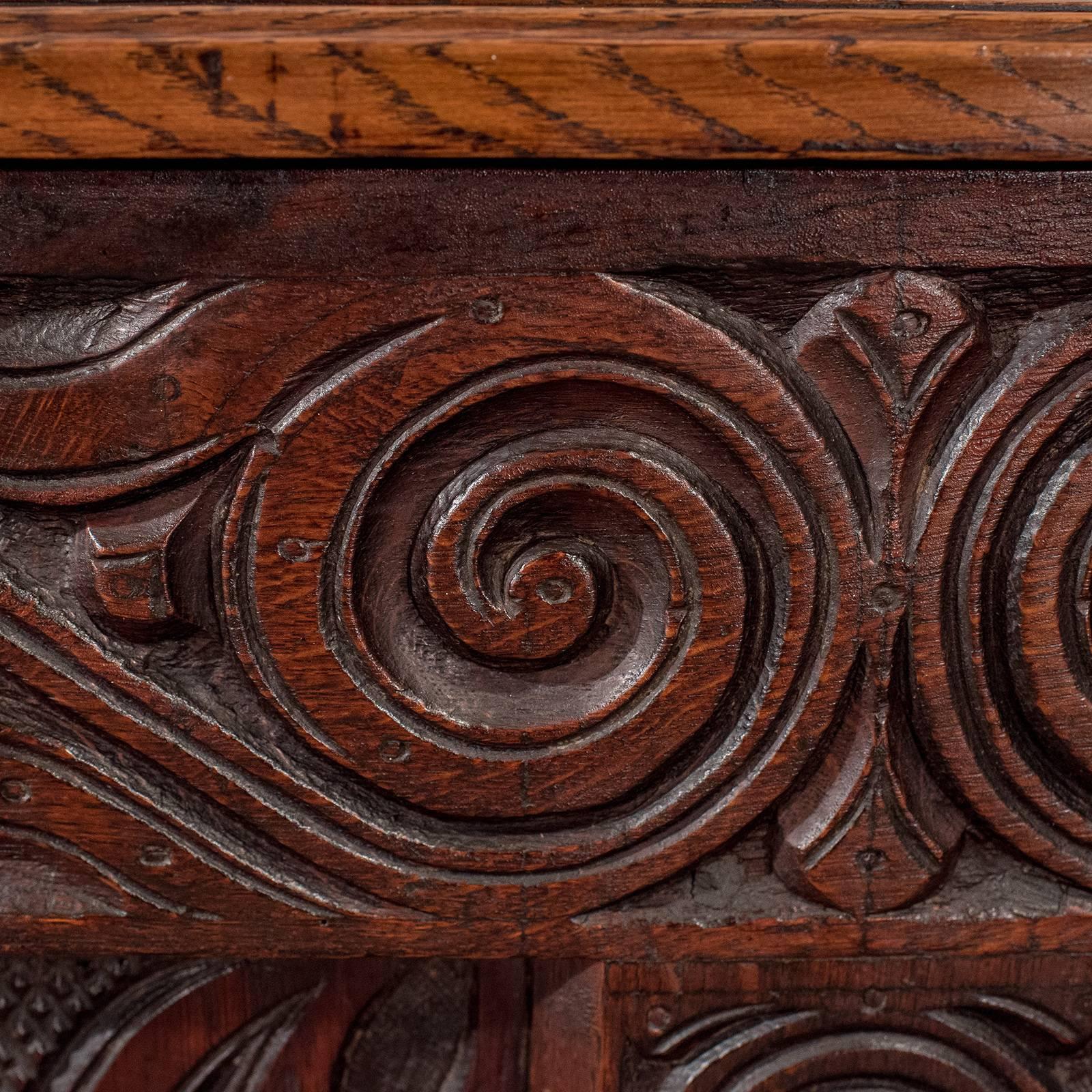 Antique Oak Carved Coffer Chest Storage Trunk, English, circa 1750 In Good Condition In Hele, Devon, GB