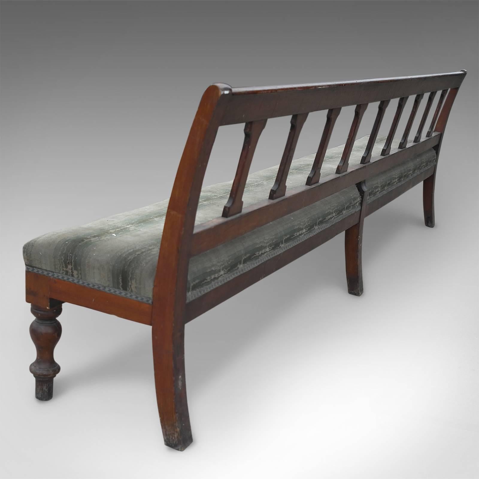 Antique Very Large Railway Station Railwayana Bench Seat, Victorian, circa 1900 In Good Condition In Hele, Devon, GB