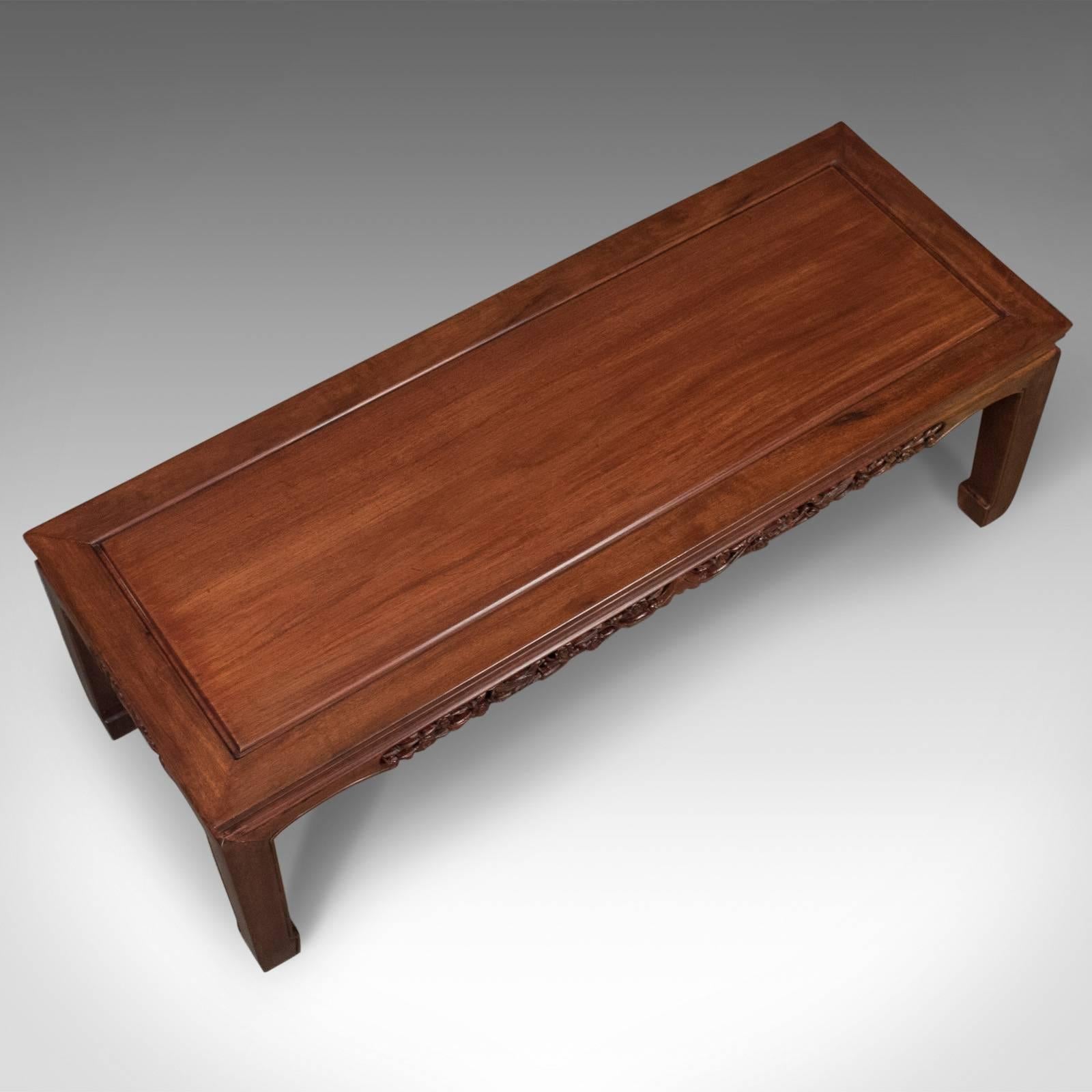Midcentury Chinese Rosewood Coffee Table, Traditional Form In Good Condition In Hele, Devon, GB