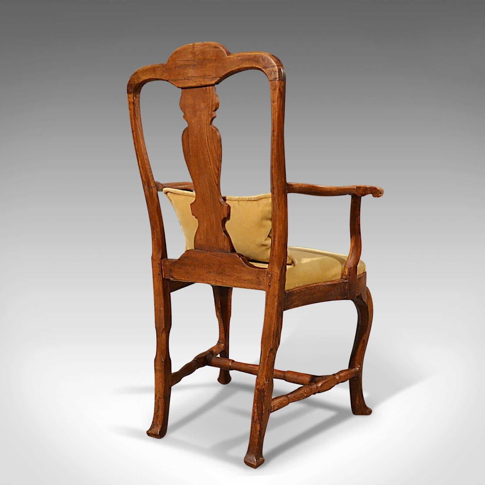 Antique Elbow Chair Large Oak Ash Elm, Study Desk, Georgian Armchair, circa 1800 im Zustand „Gut“ in Hele, Devon, GB