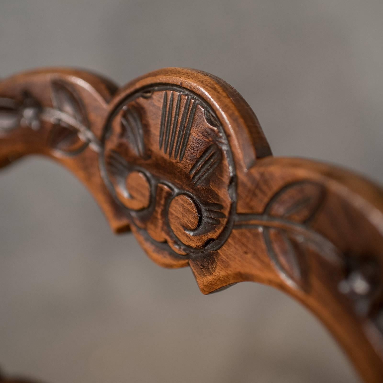 Set of Four Antique Dining Chairs in Dark Beech, French Country Kitchen In Good Condition In Hele, Devon, GB