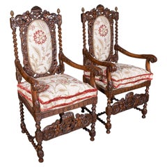 Ein Paar antike Sessel im Stil des Charles-II-Revivals, englisch, mit Armlehnen, edwardianisch