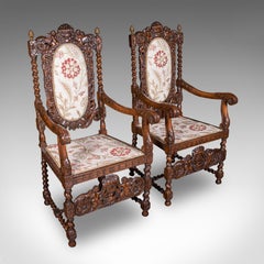 Ein Paar antike Sessel im Stil des Charles-II-Revivals, englisch, mit Armlehnen, edwardianisch