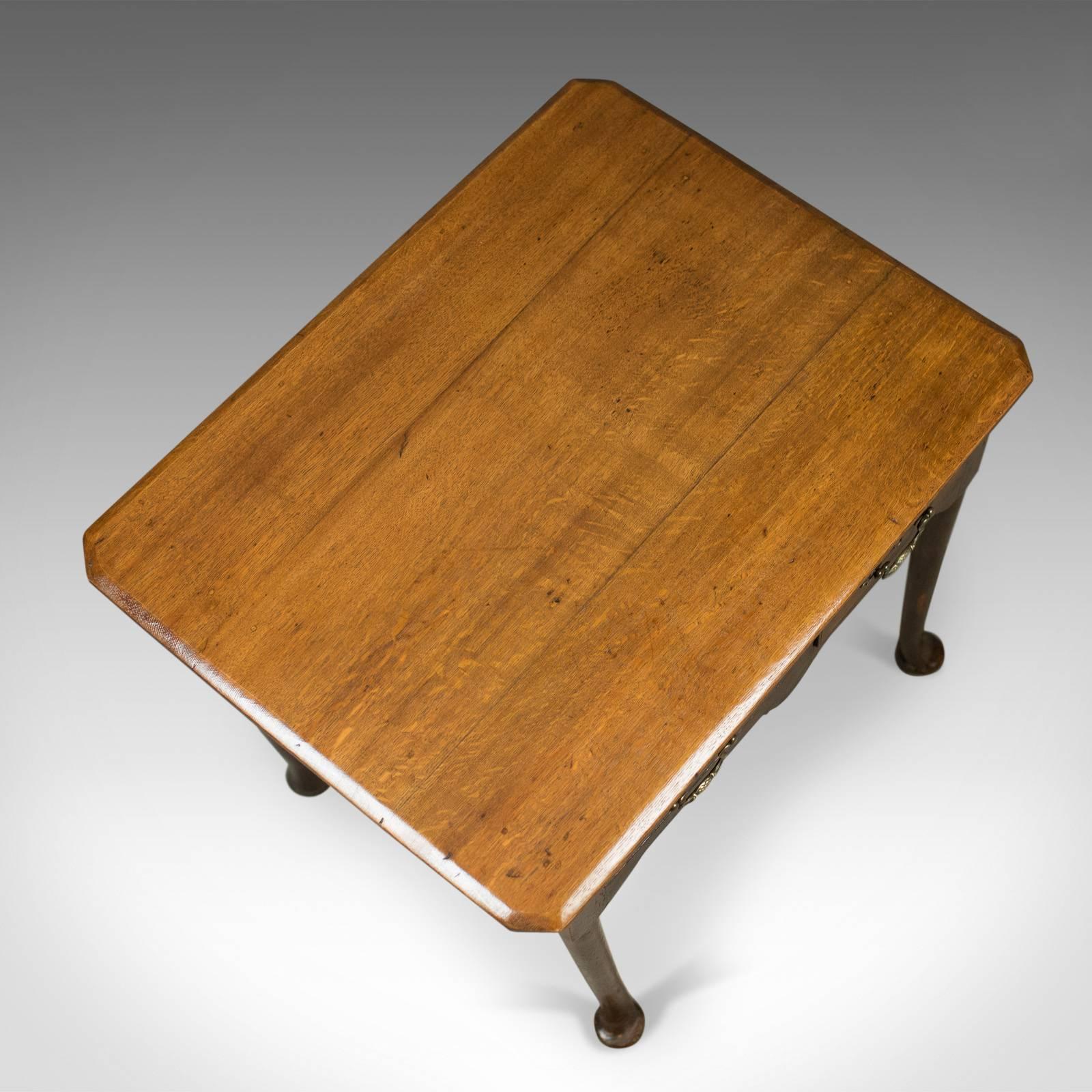 Antique Lowboy, Victorian Hall Table, English Oak, circa 1850 In Good Condition In Hele, Devon, GB