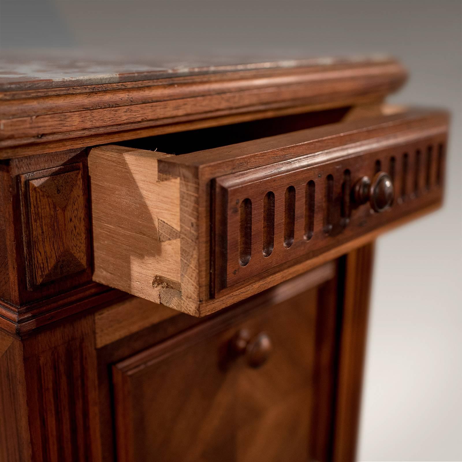 French Bedside Nightstand Pot Cupboard Fine Mahogany and Marble, circa 1900 2