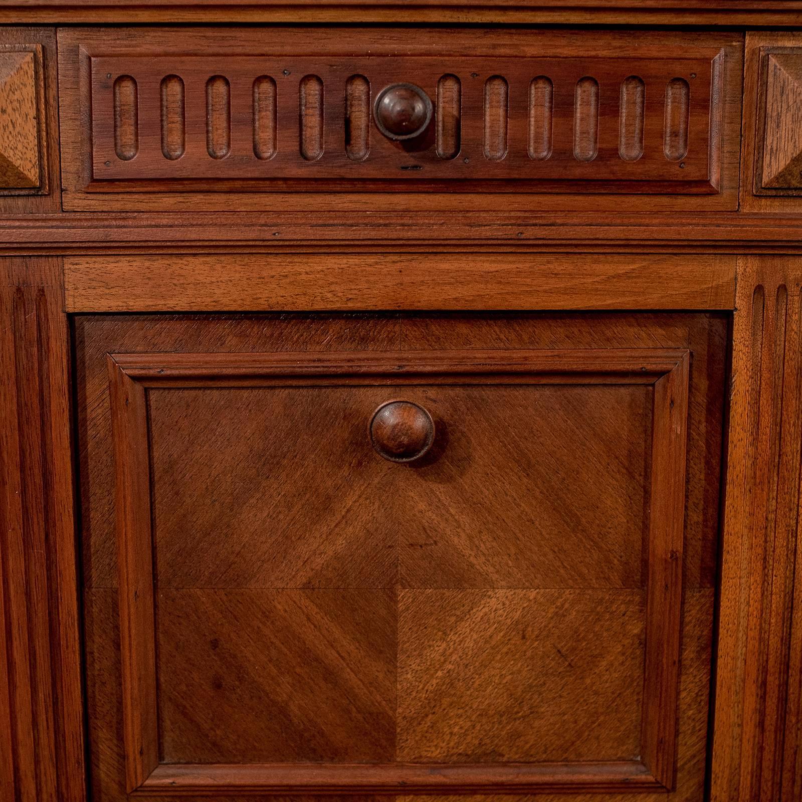 French Bedside Nightstand Pot Cupboard Fine Mahogany and Marble, circa 1900 5
