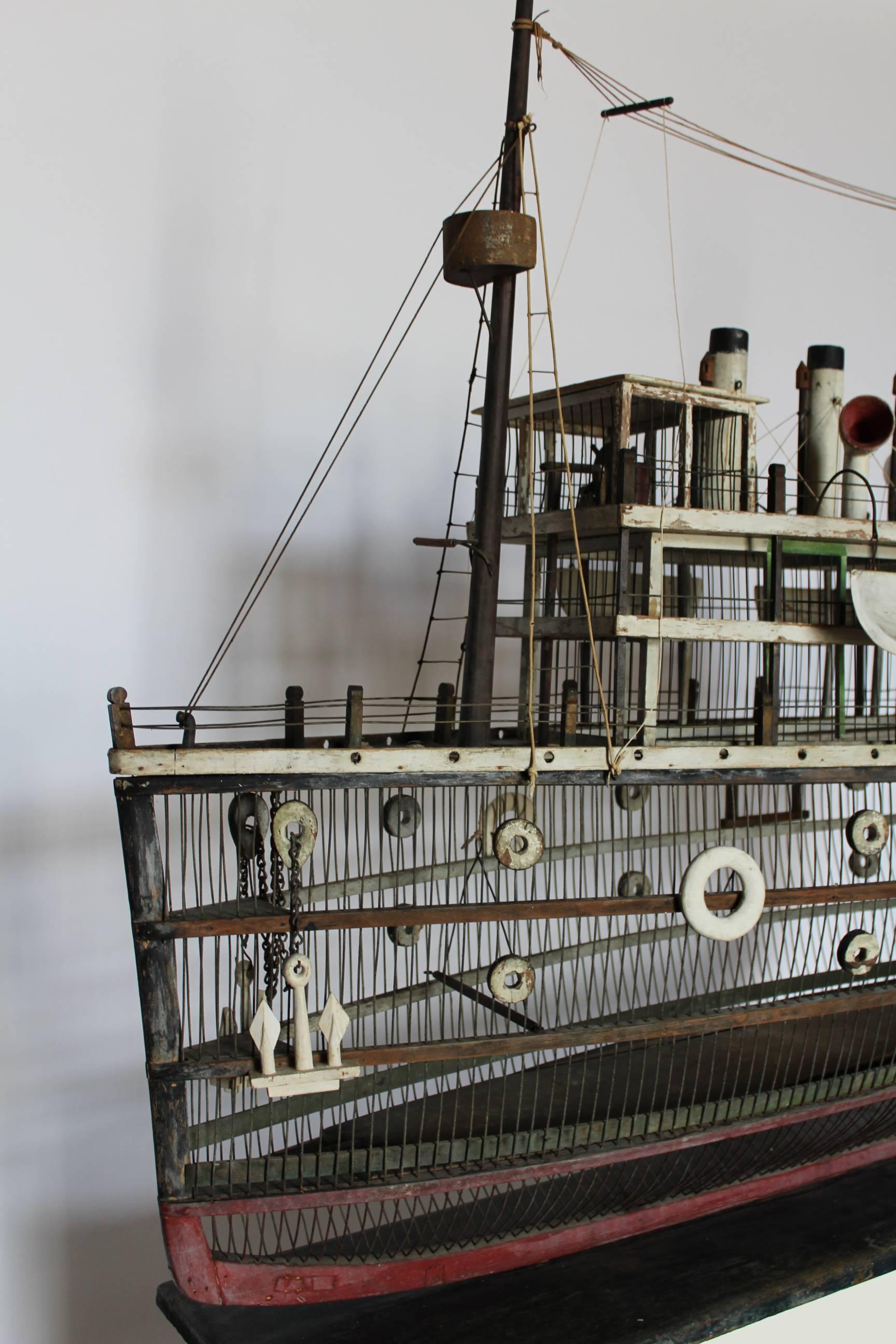 Fanciful Birdcage in the Form of the RMS Titanic In Excellent Condition For Sale In New Hope, PA