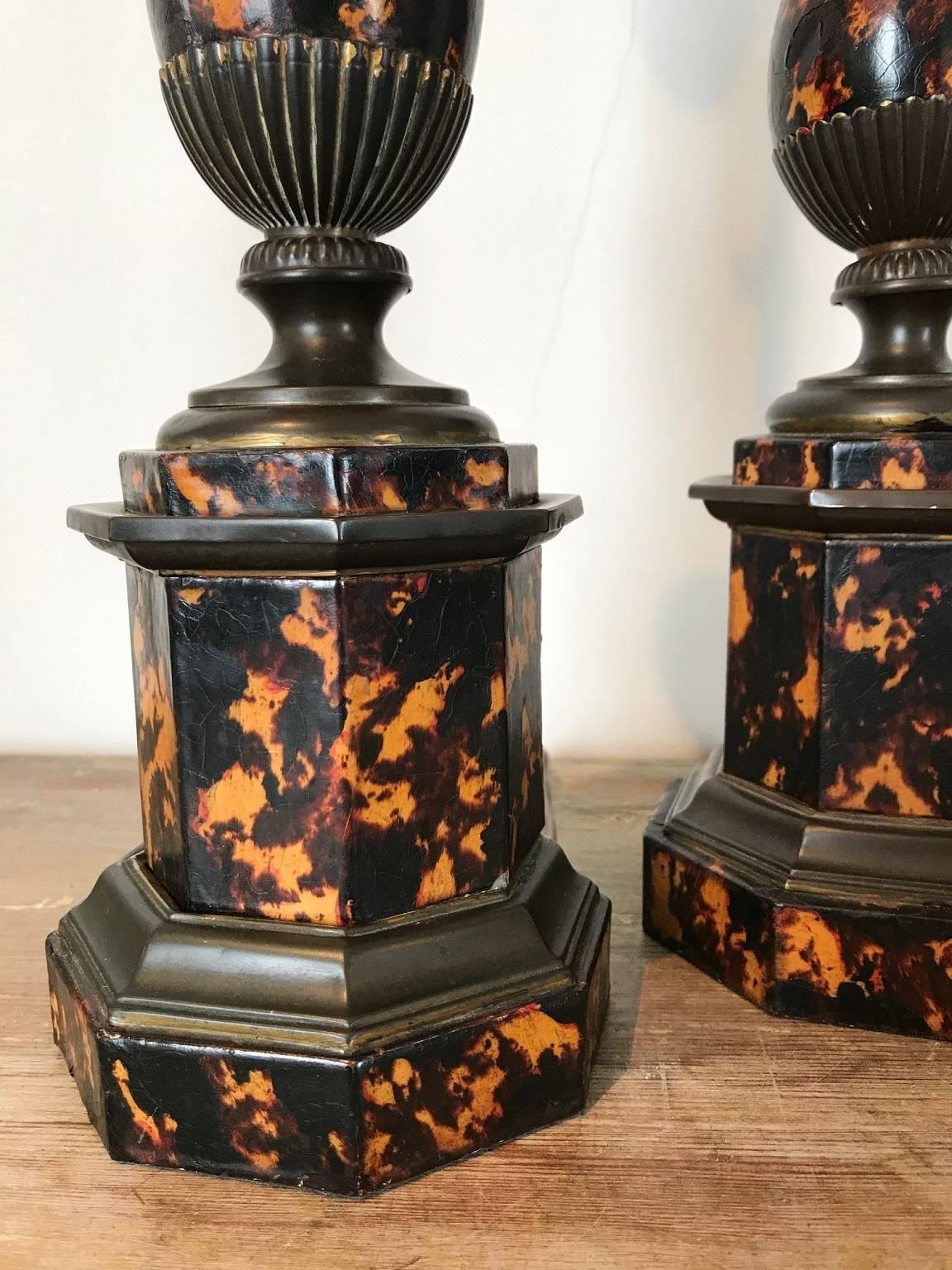 Pair of Faux-Tortoise Table Lamps In Good Condition For Sale In New Orleans, LA