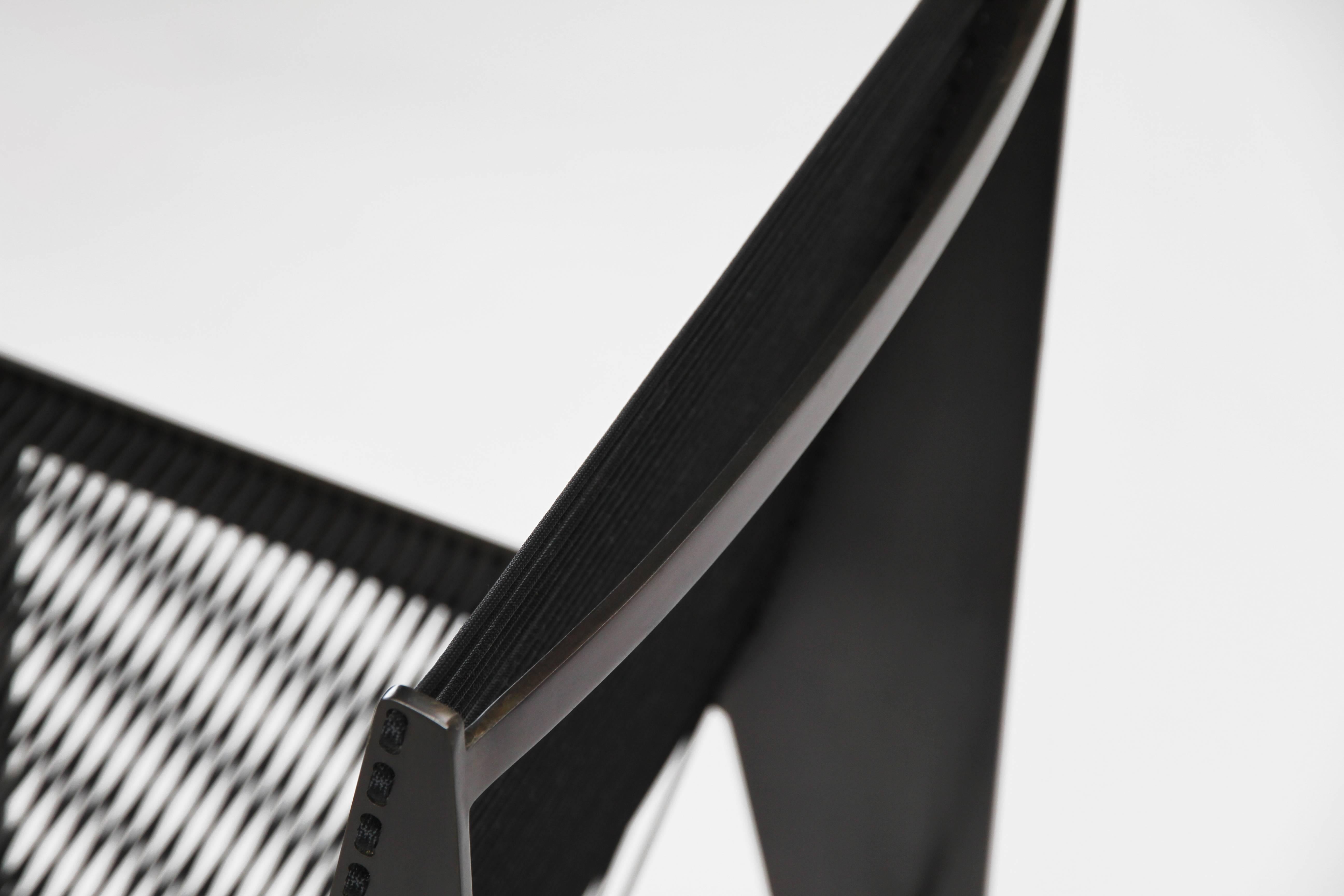 Ikon-Stuhl aus pulverbeschichtetem Stahl und Seil von Christopher Kreiling (21. Jahrhundert und zeitgenössisch) im Angebot