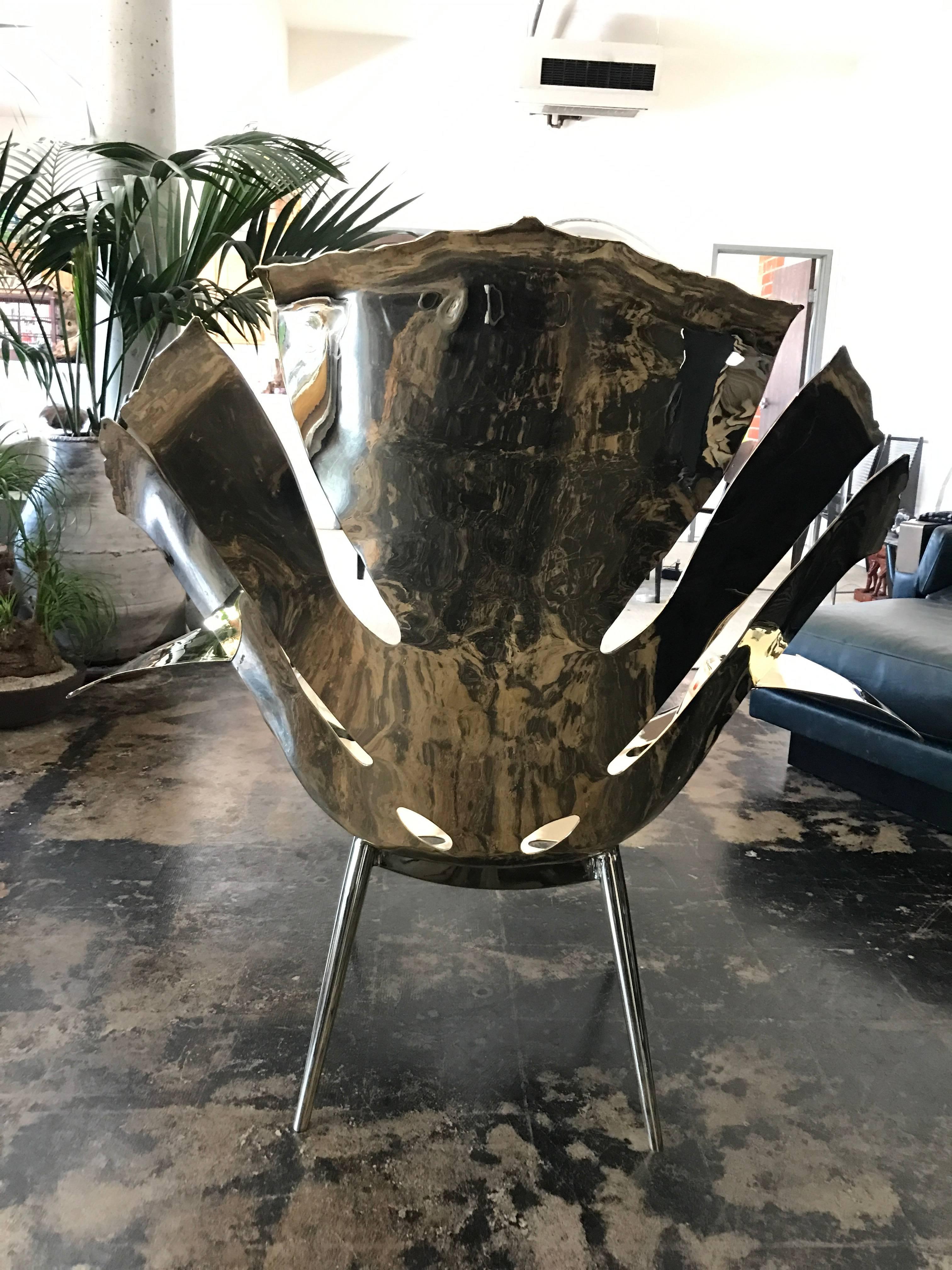 Loungesessel mit Philodendron-Blatt aus massivem Messing von Christopher Kreiling (Metall) im Angebot