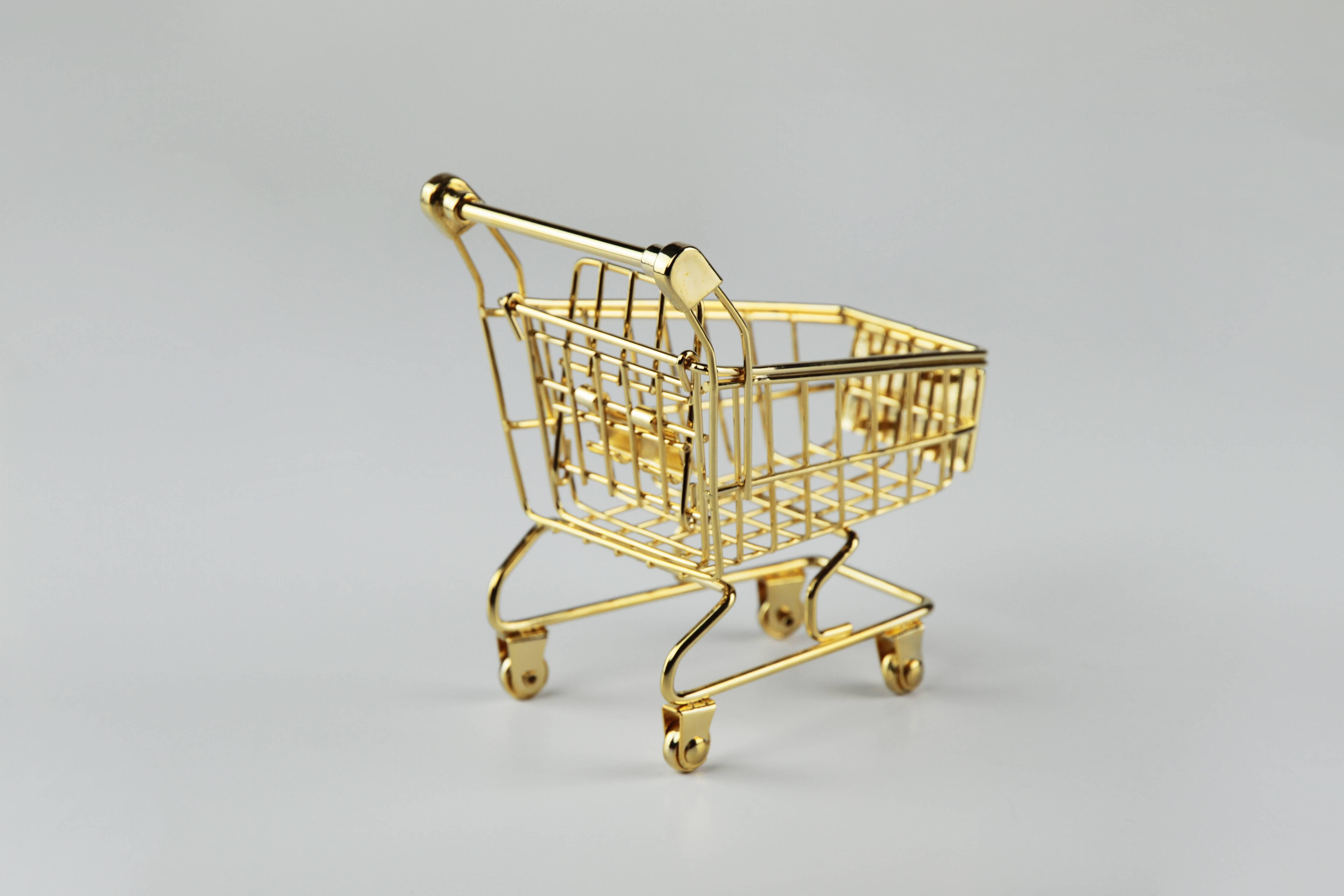 gold cart