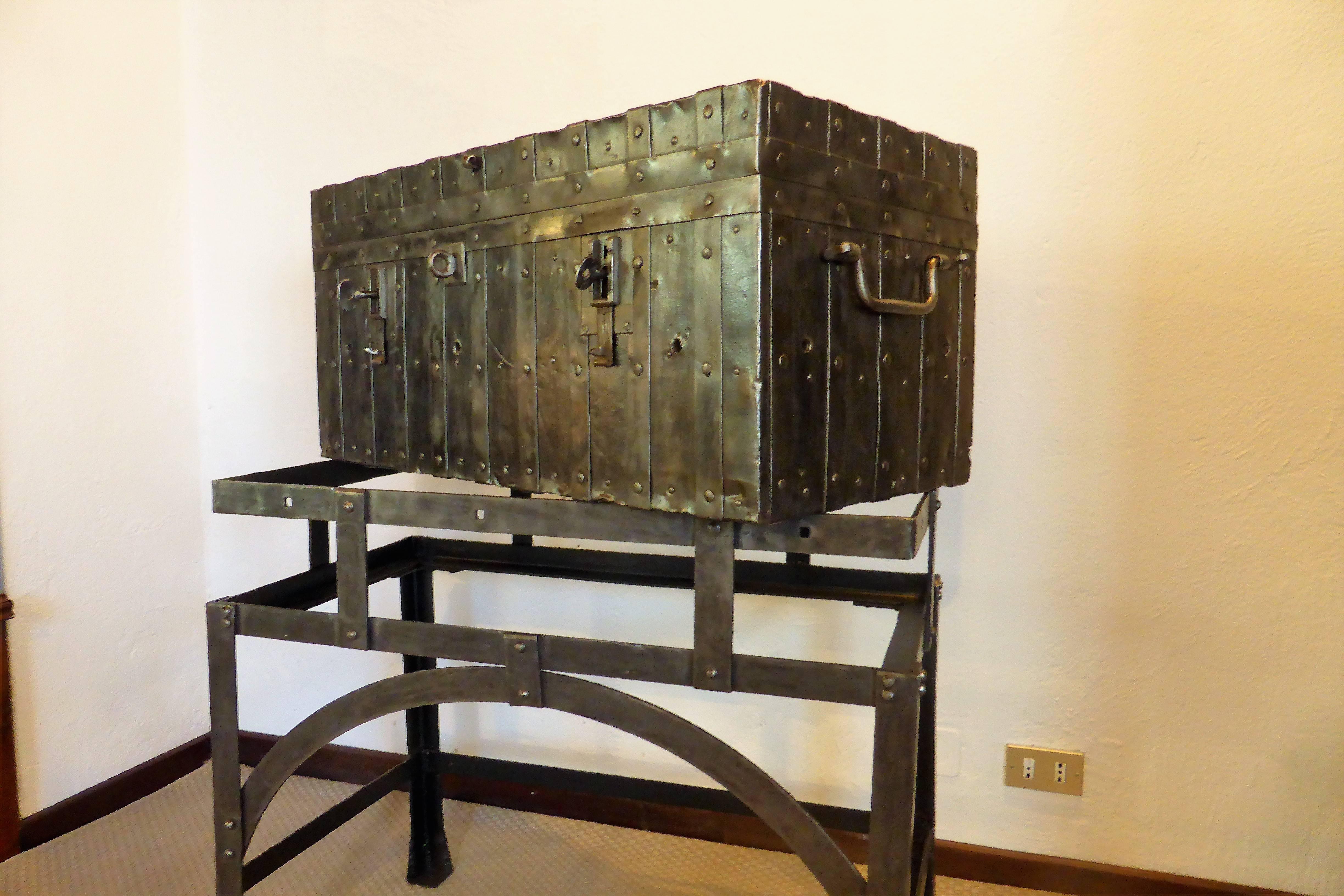 19th Century Italian Antique Strongbox Chest 2