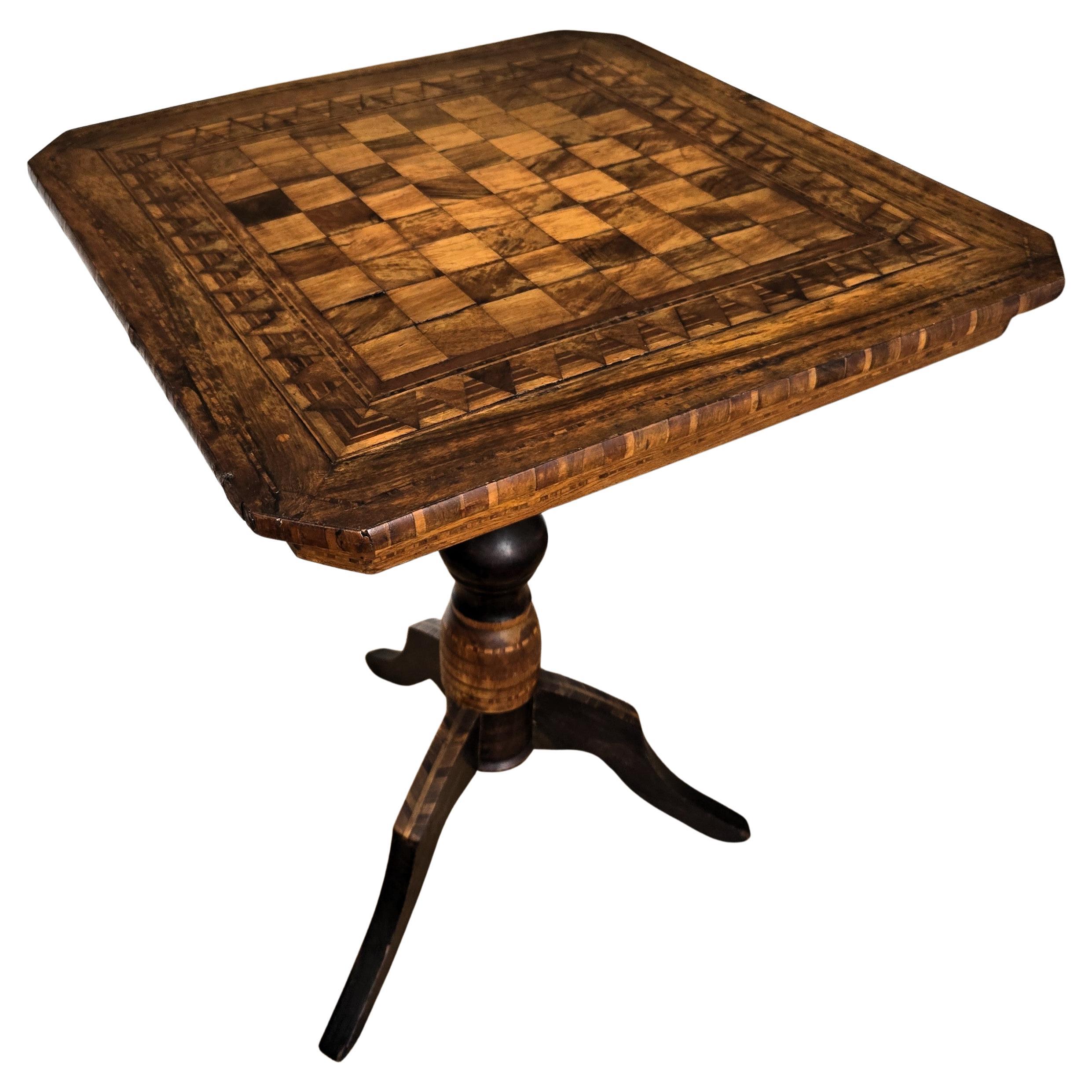 Neoclassical Italian Walnut Inlay Tripod Chess Games or Side Table For Sale