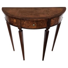 Consolle da parete italiana in legno impiallacciato con venature a radice, stile Regency della metà del secolo, a forma di mezzaluna
