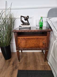 Pair of Mid-Century Italian Art Deco Nightstands Bedside Tables Walnut Glass Top