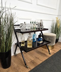 1960er Art Deco Mitte des Jahrhunderts Italienisch Holz und Messing Dry Bar Cabinet Liquor Cart