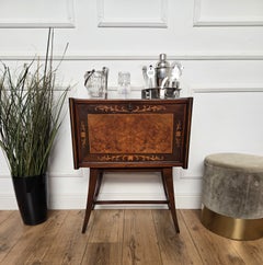 Mueble bar de cócteles italiano de estilo Art Déco de mediados de siglo, de los años 40, fabricado en madera chapada de nogal