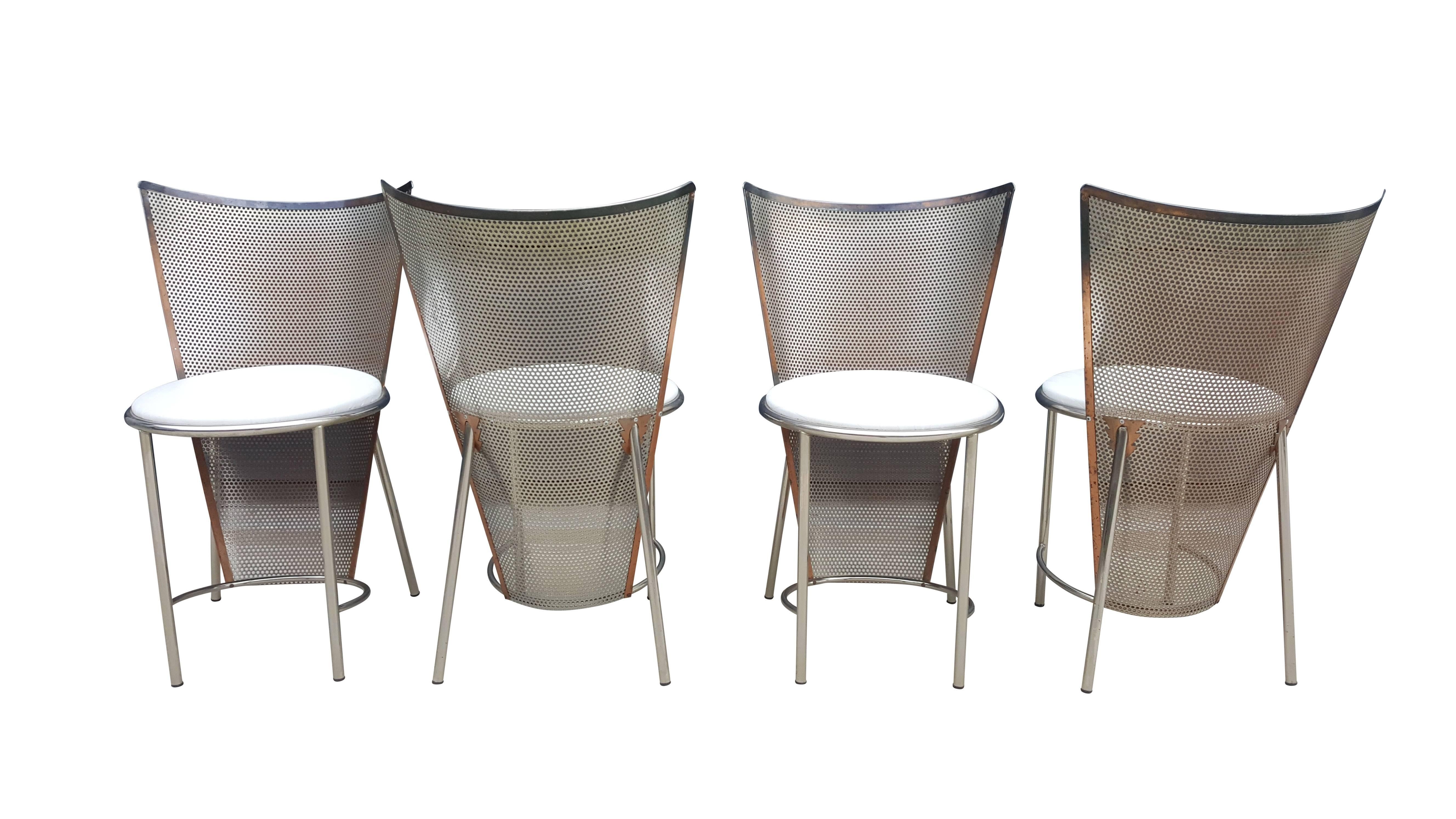 Set of four chairs exhibited at the Belgian Pavillion in the Sevilla '92 world expo.

The chairs are manufactured by Belgo Chrome.
Designed by Frans Van Praet.
Bronze patinated metal, brass, perforated brass back support.
White