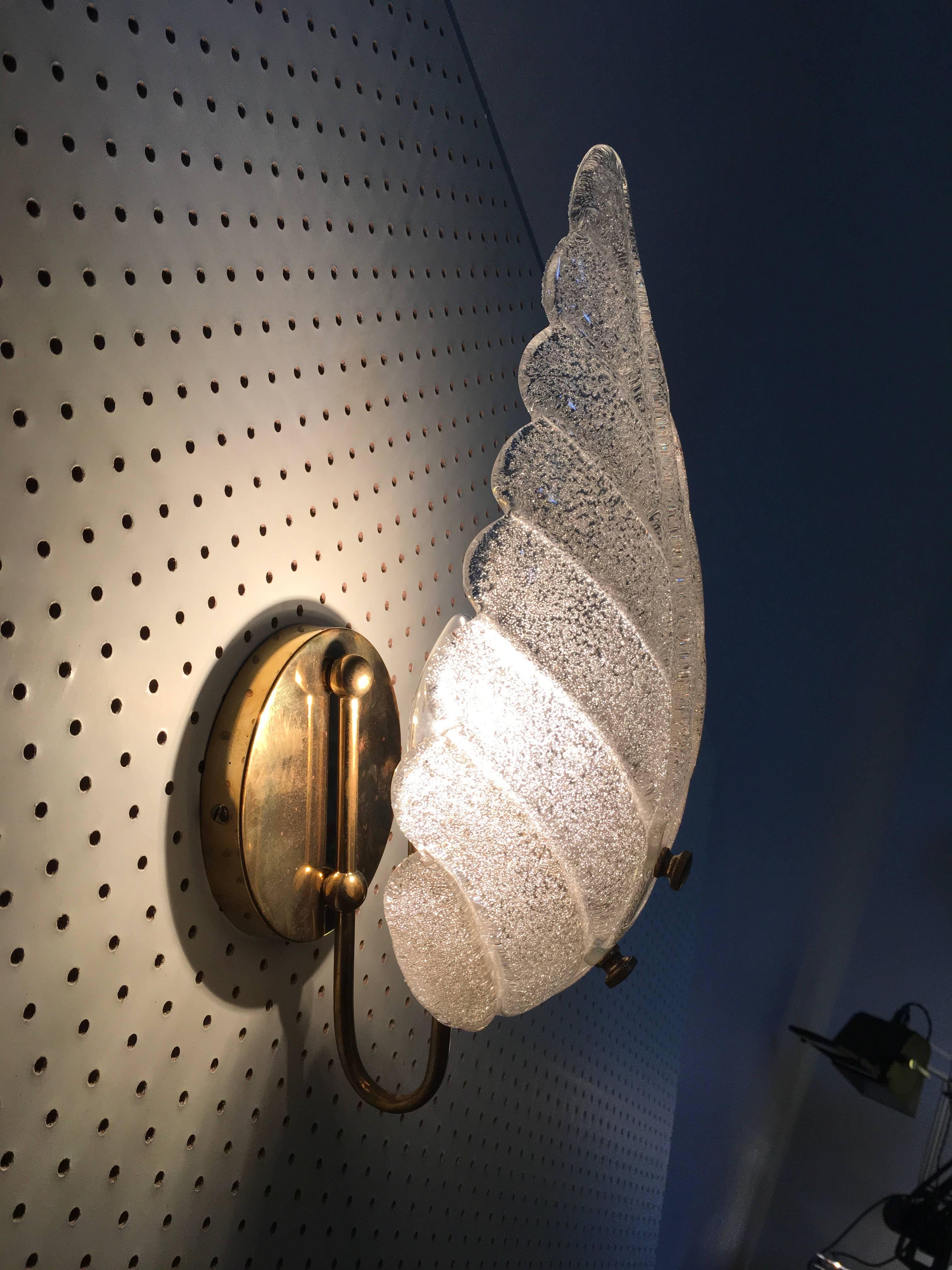 Rugiodoso Glass Leaf Wall Sconce Attributed to Toso, Italy, 1970s In Good Condition In Melbourne, AU
