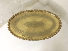 Large Oval Vintage Brass Tray Coffee Table on Mid-Century Folding Base