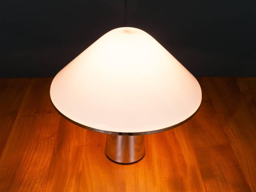 Mid-Century Modern 1970s iGuzzini Chrome and Lucite Mushroom Table Lamp