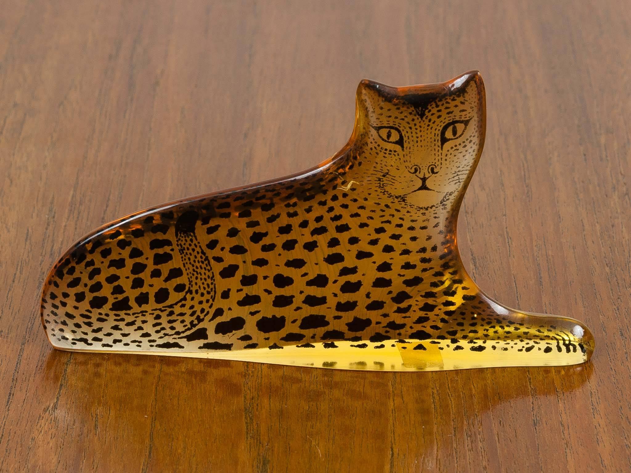 Late 20th Century 1970s Midcentury Brazilian Abraham Palatnik Kinetic Lucite Leopard Figurine