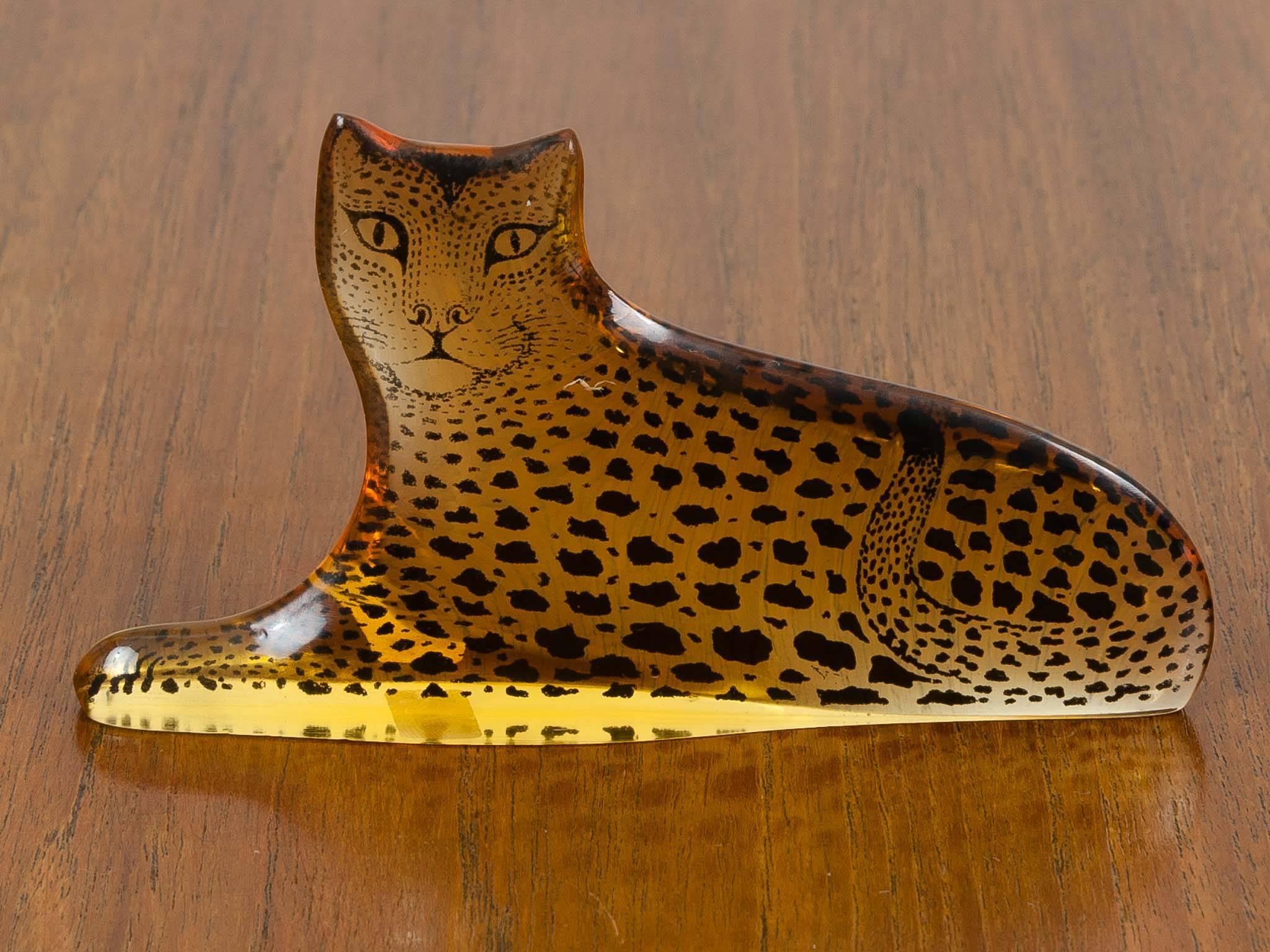 1970s Midcentury Brazilian Abraham Palatnik Kinetic Lucite Leopard Figurine 4