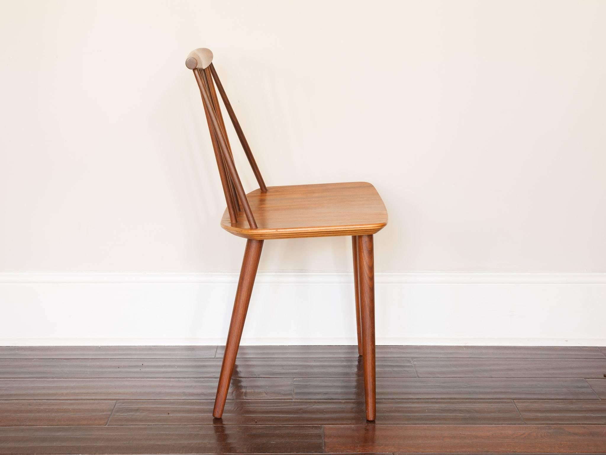 Fin du 20e siècle Noyer danois Folke Palsson pour FDB Mobler J77 Stick-Back Dining Chair