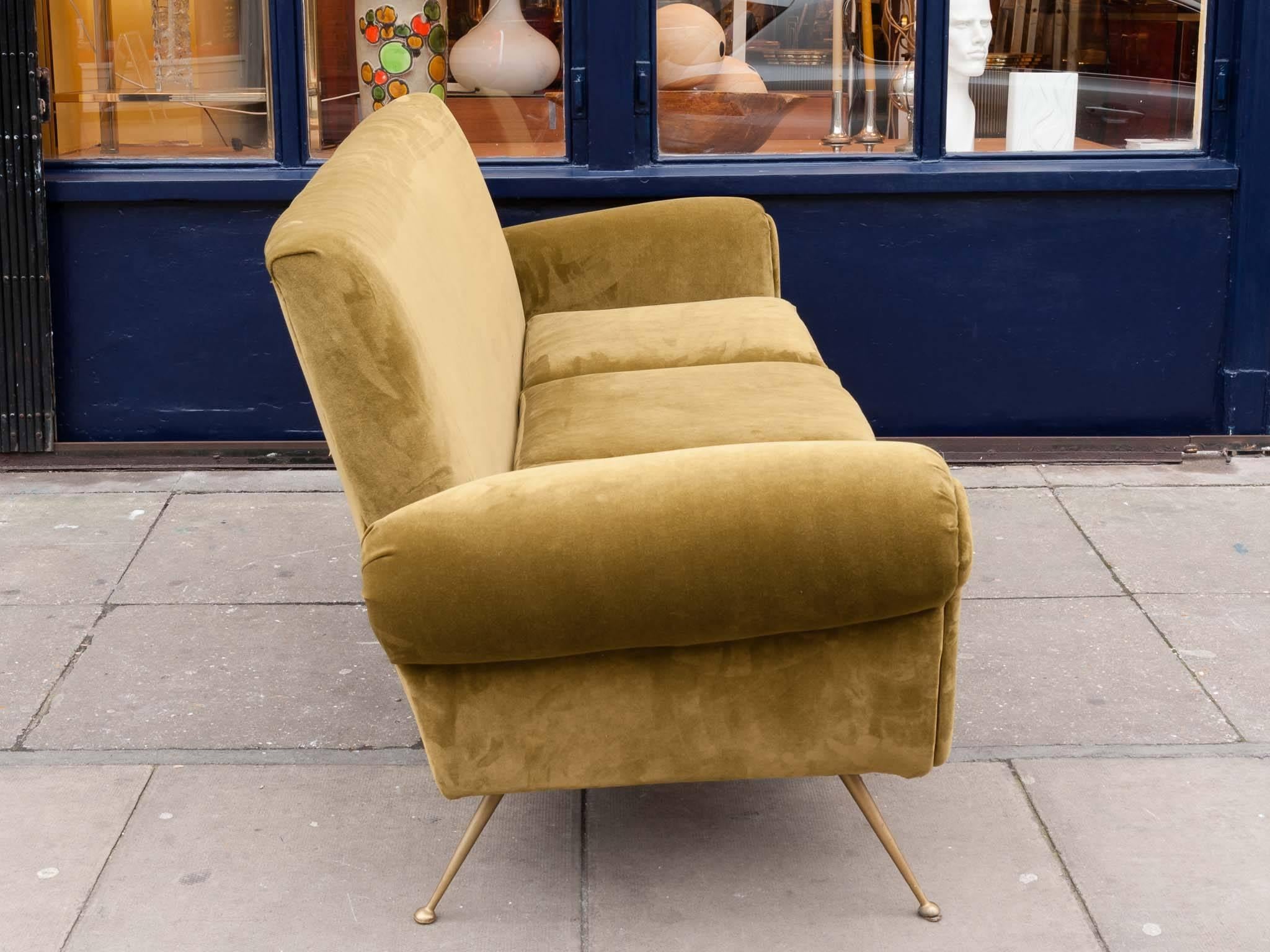 1950s Midcentury Italian Moss Green Velvet Sofa with Feature Brass Legs In Good Condition In London, GB