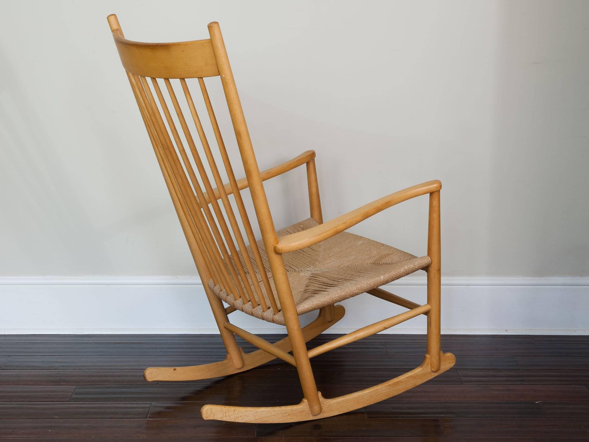 20th Century Danish J16 Beech Rocking Chair by Fredericia Designed by Hans J. Wegner