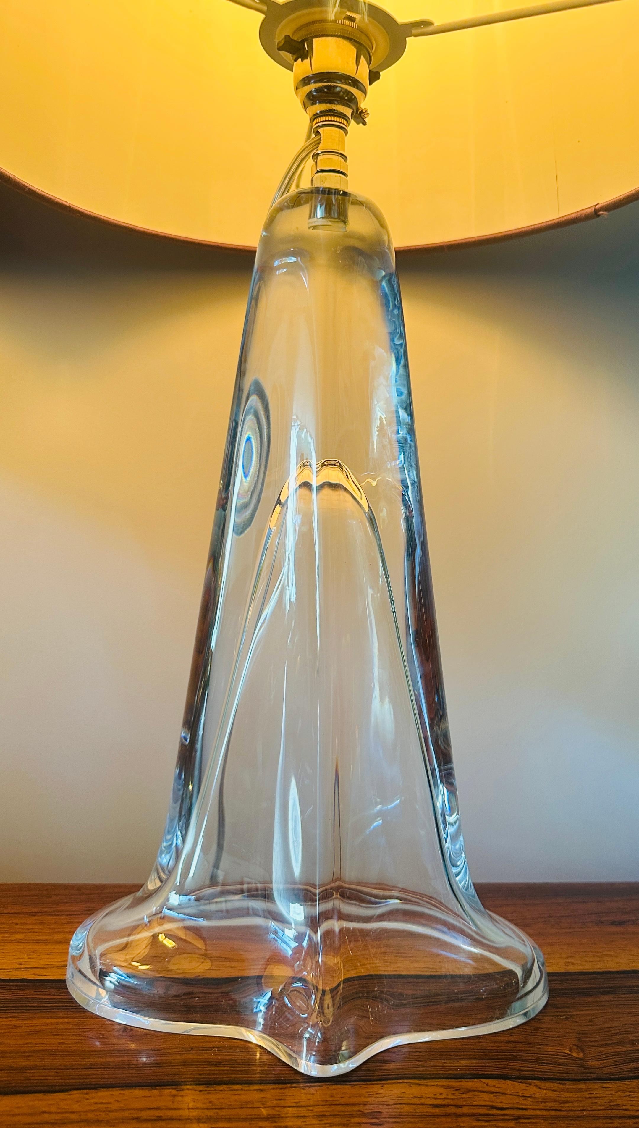 20ième siècle Paire de lampes de table en cristal ovale transparent Peill & Putzler des années 1970 en vente
