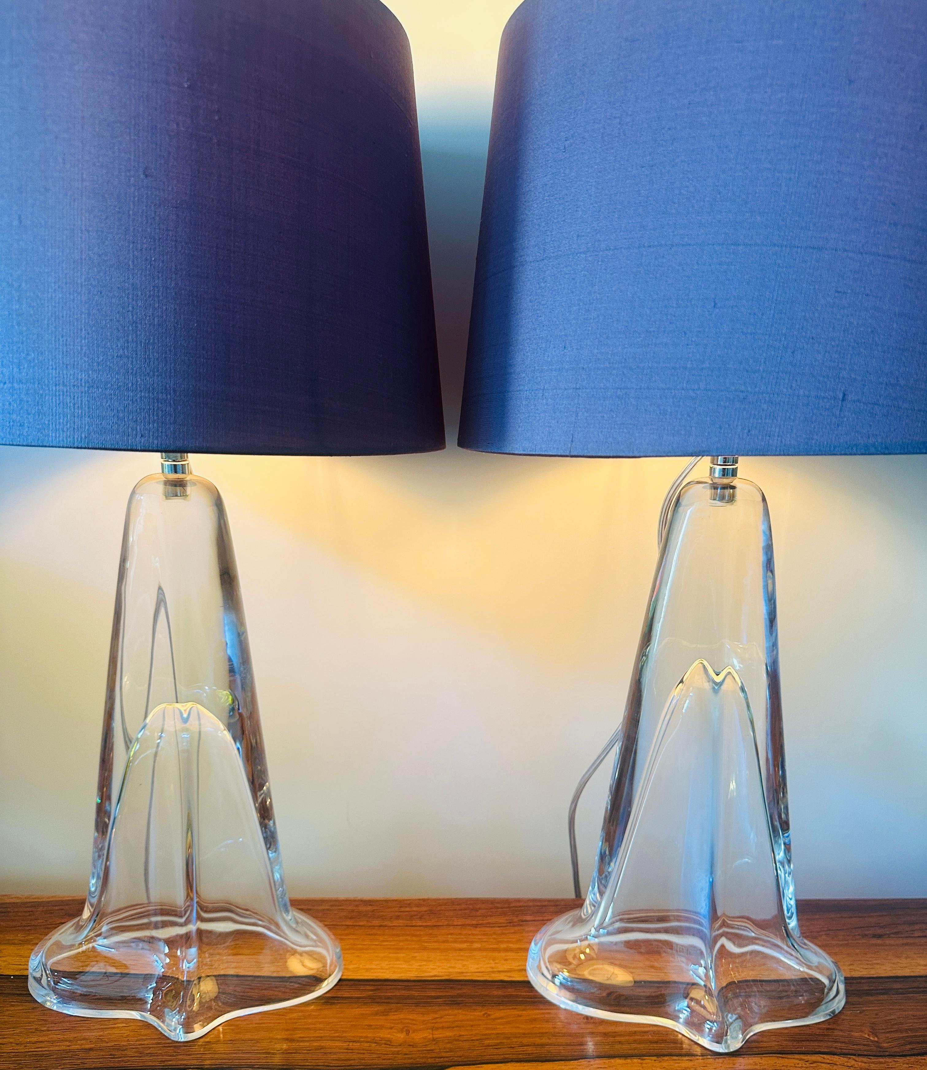 Allemand Paire de lampes de table en cristal ovale transparent Peill & Putzler des années 1970 en vente