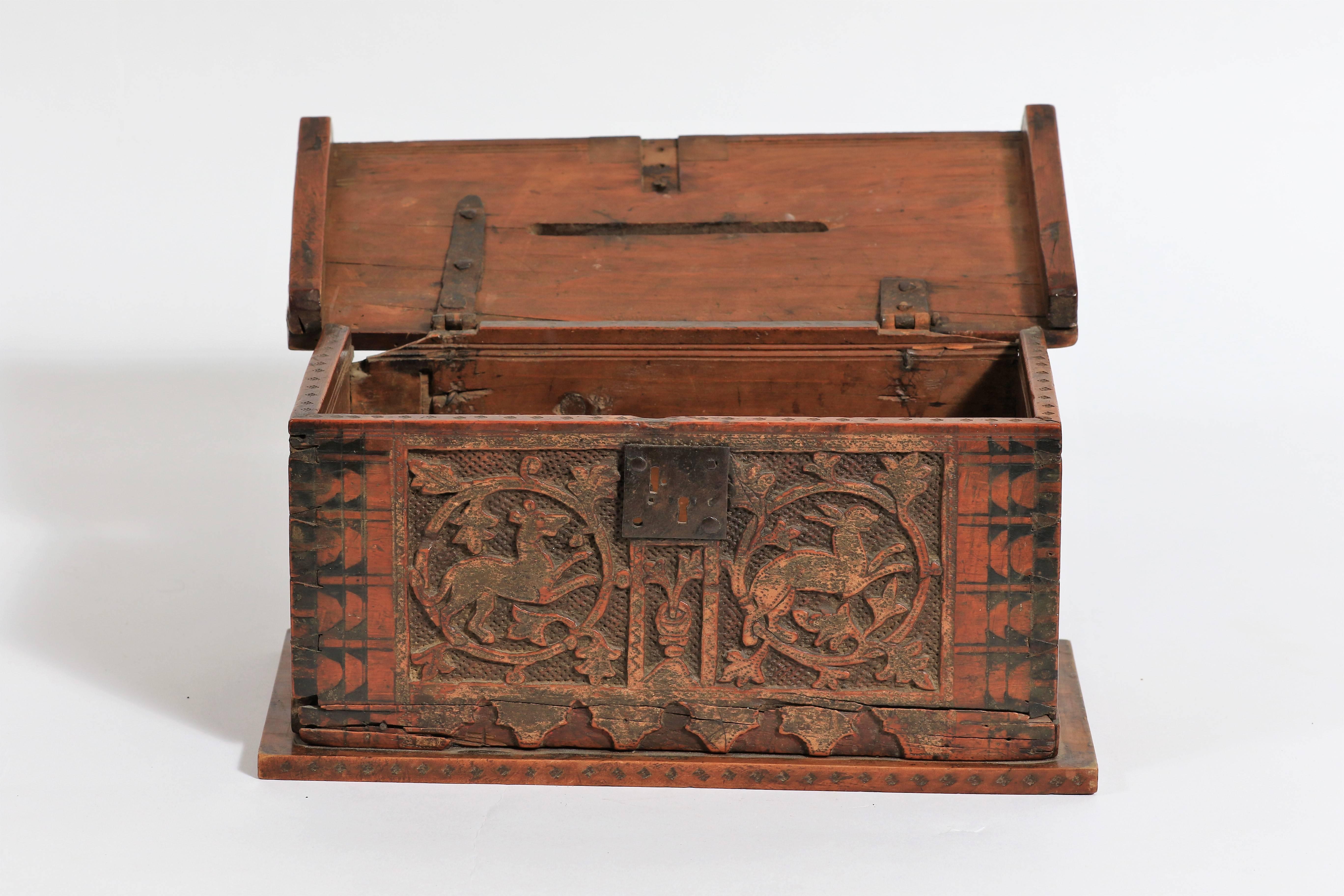 European Very Rare Casket Minnekästchen or Box, Germany or Italy, 15th Century For Sale