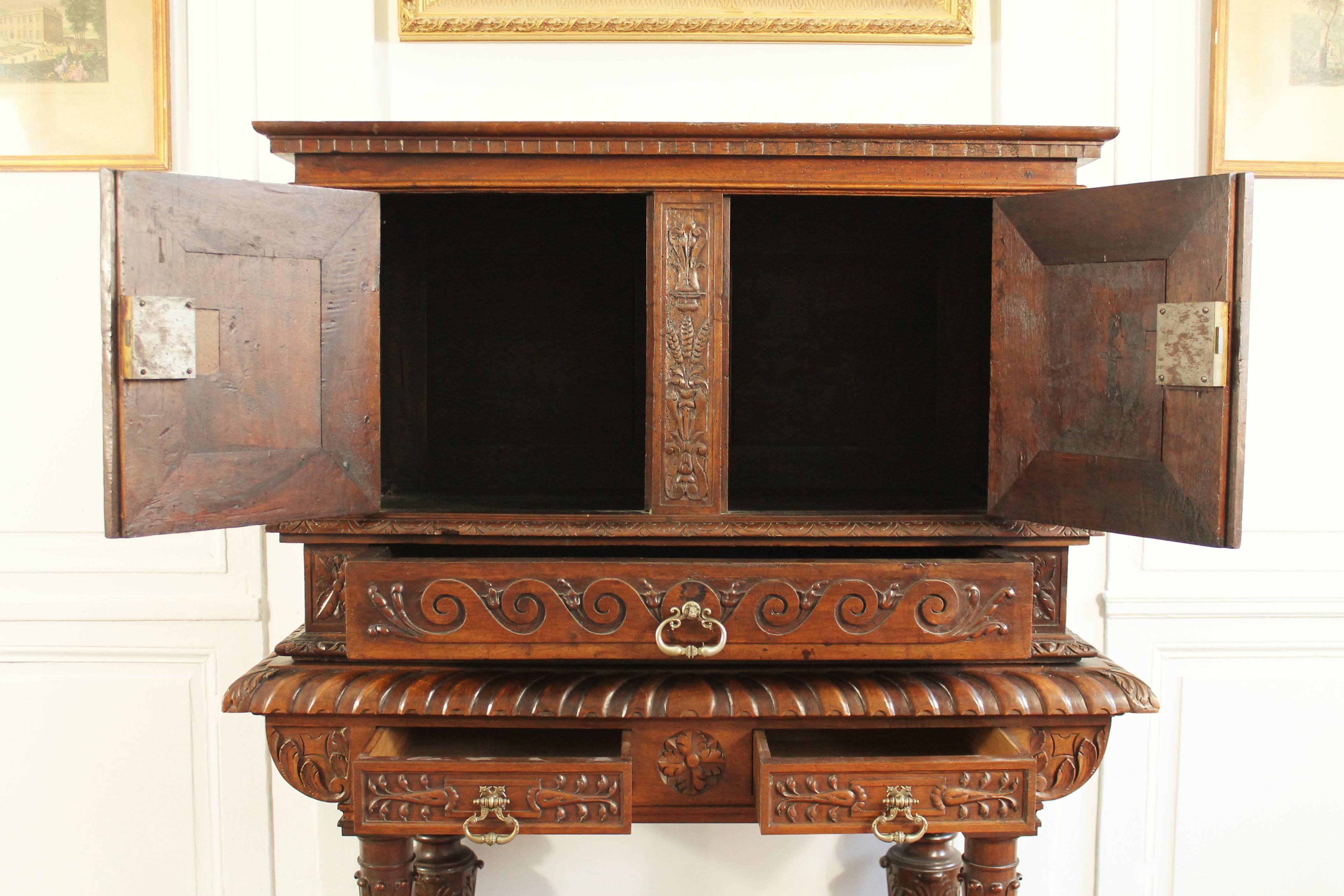 19th Century Renaissance Revival Cabinet Richly Hand-Carved 4