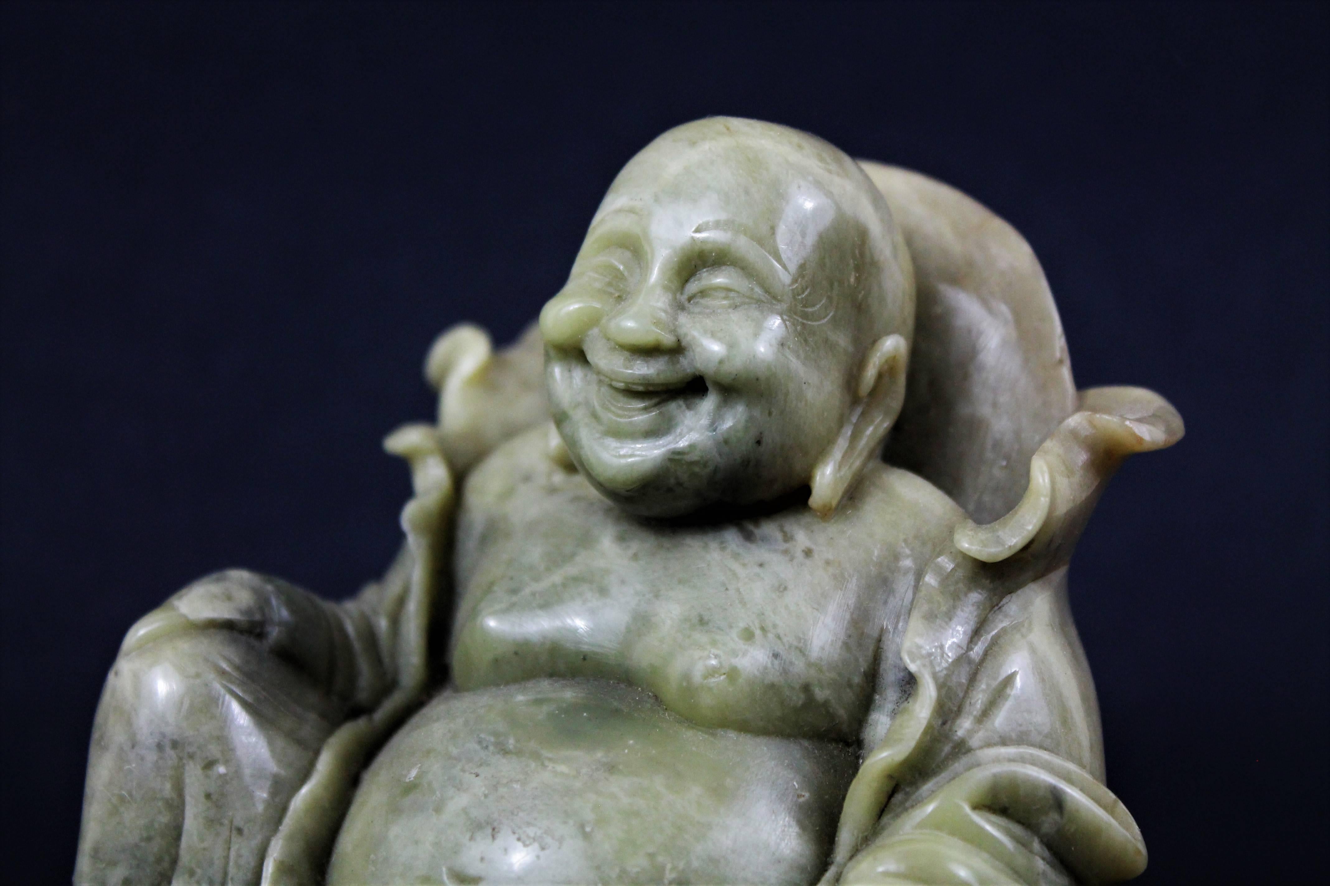 Chine Budai Fat Laughing Buddha, Soapstone, Early 20th Century In Good Condition In Beuzevillette, FR