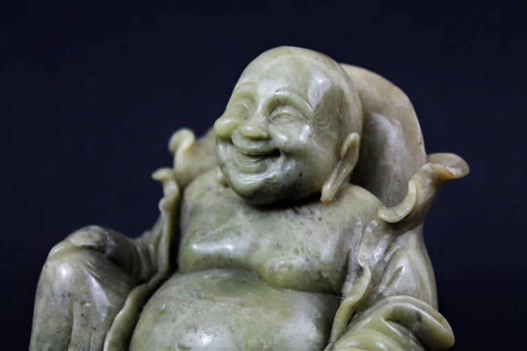 Chine Budai Fat Laughing Buddha, Soapstone, Early 20th Century at 1stdibs