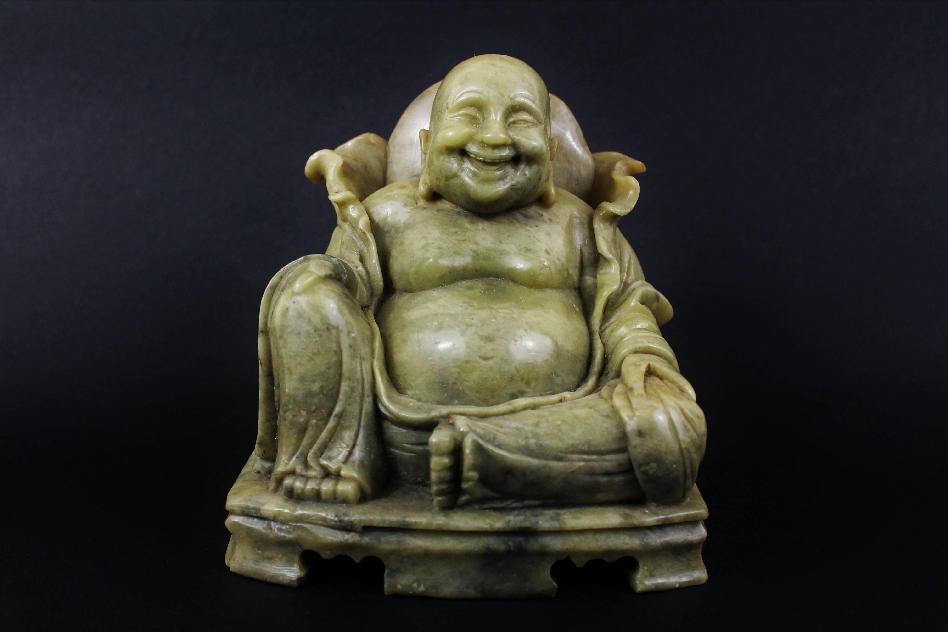 Chine Budai Fat Laughing Buddha, Soapstone, Early 20th Century 3
