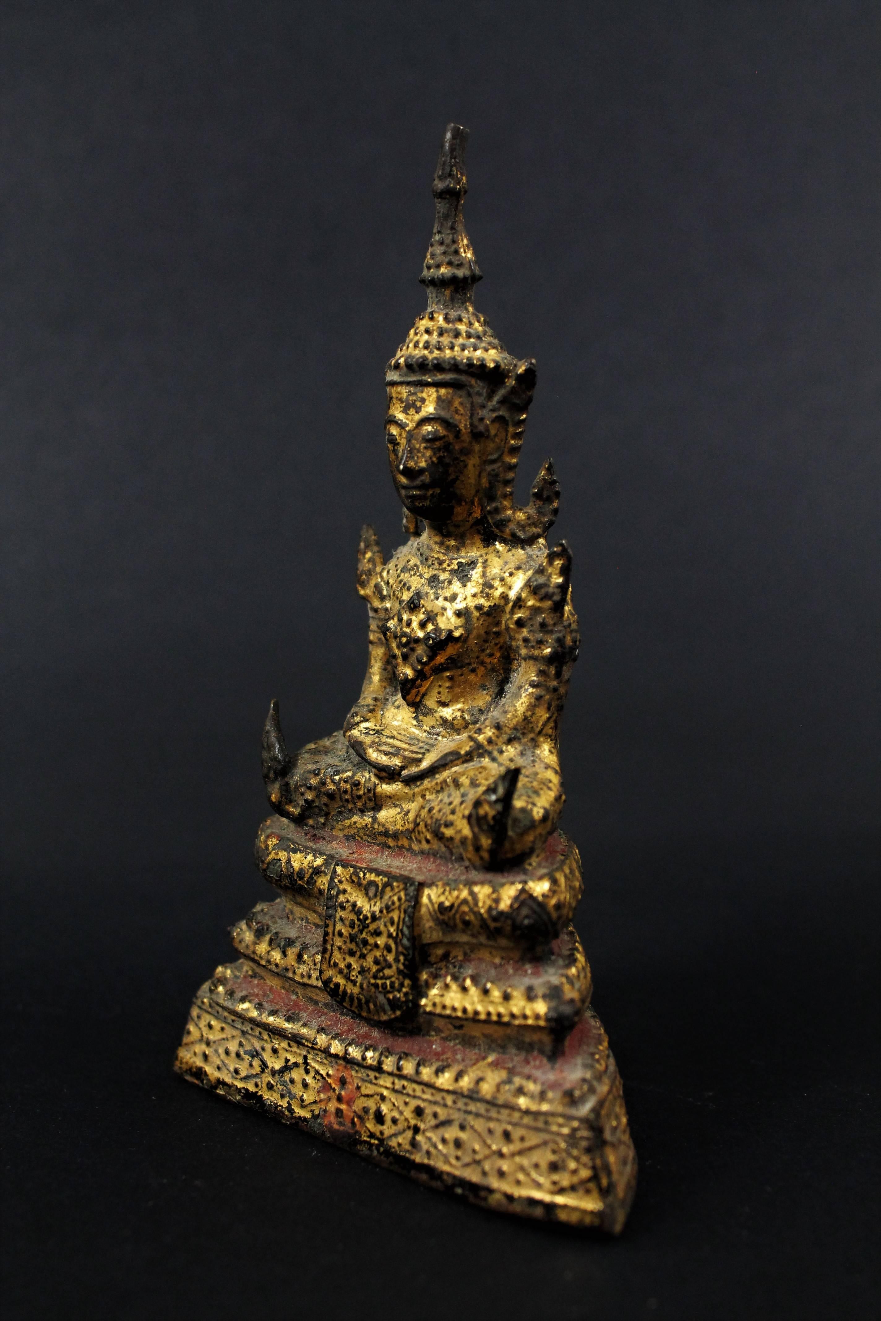 Gilt Thailand Siam 19th Century Rattanakosin Period Bouddha Guilt-Lacquered Bronze