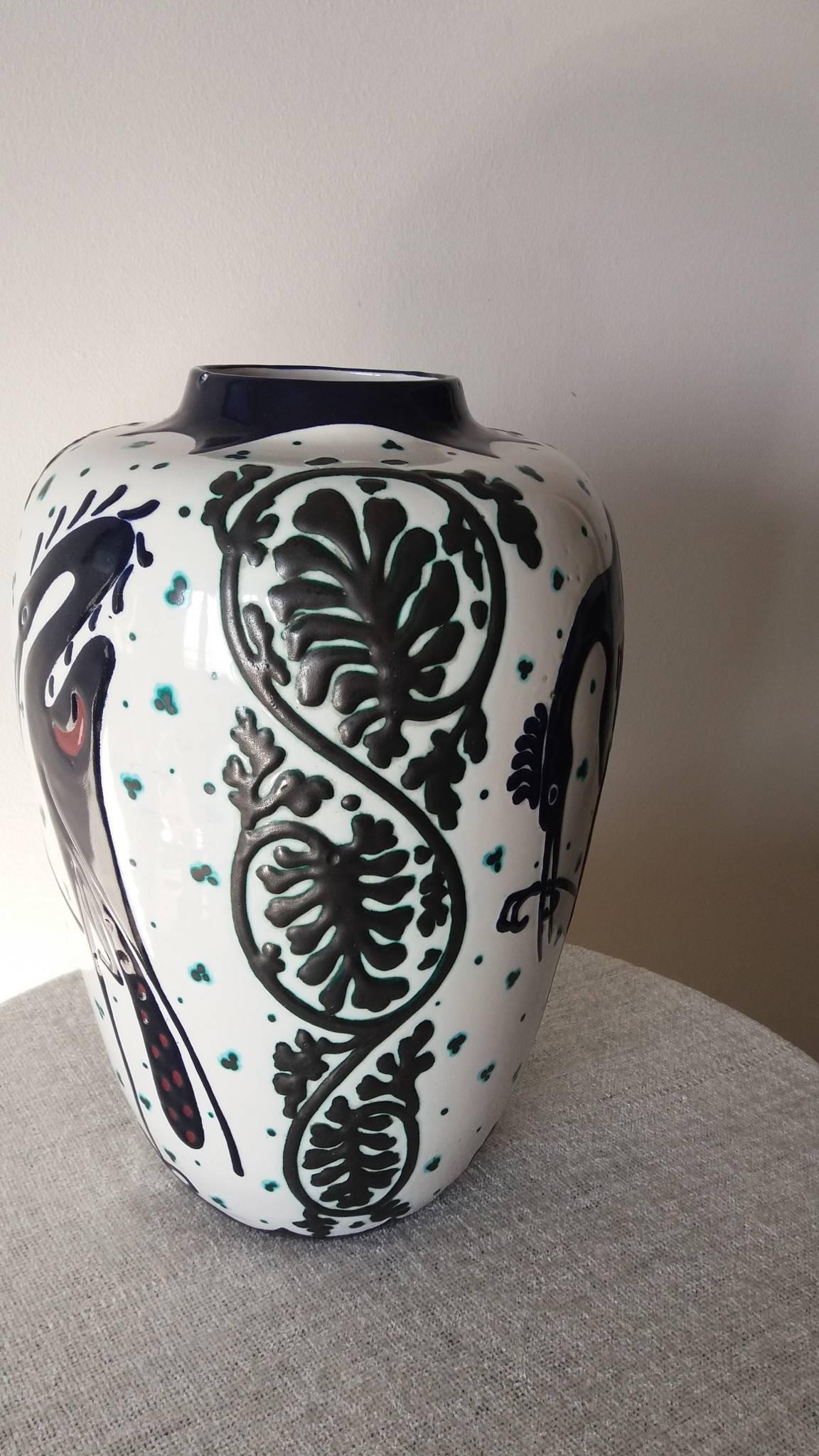 Mid-20th Century Vase For Sale 3