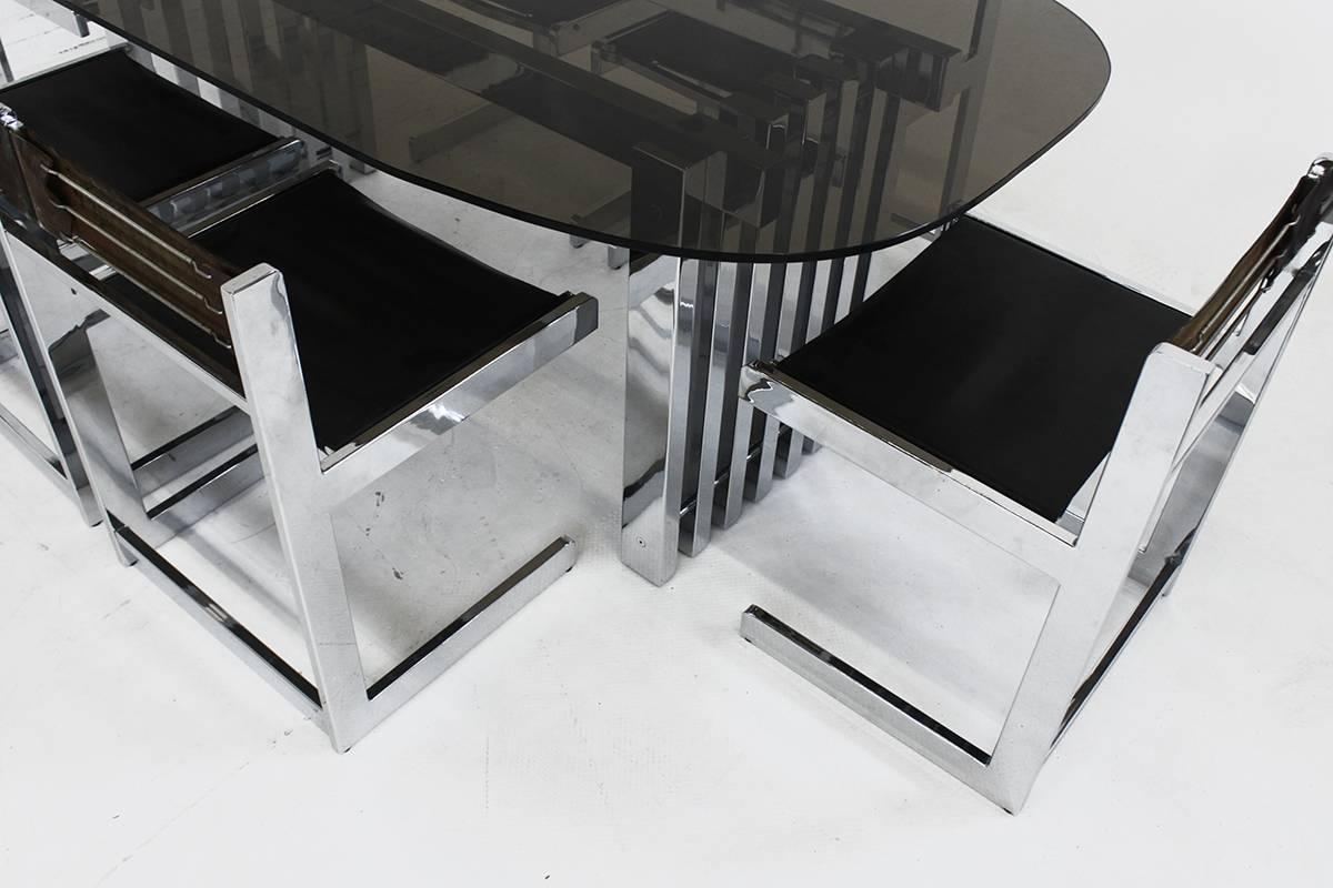Modern 20th Century Chrome and Glass Dining Table For Sale 2