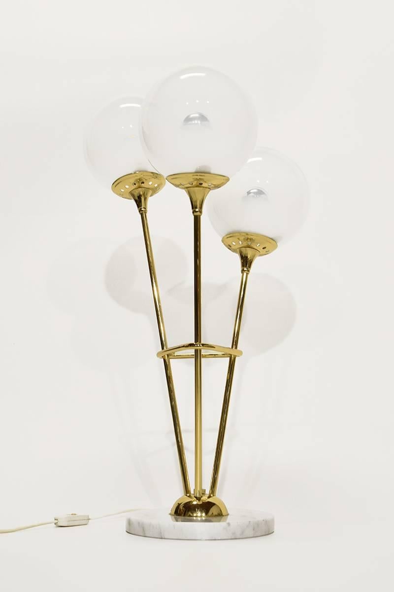 Mid-Century Modern Italian Murano Glass and Brass Table Lamp in the Style of Stilnovo, 1960s