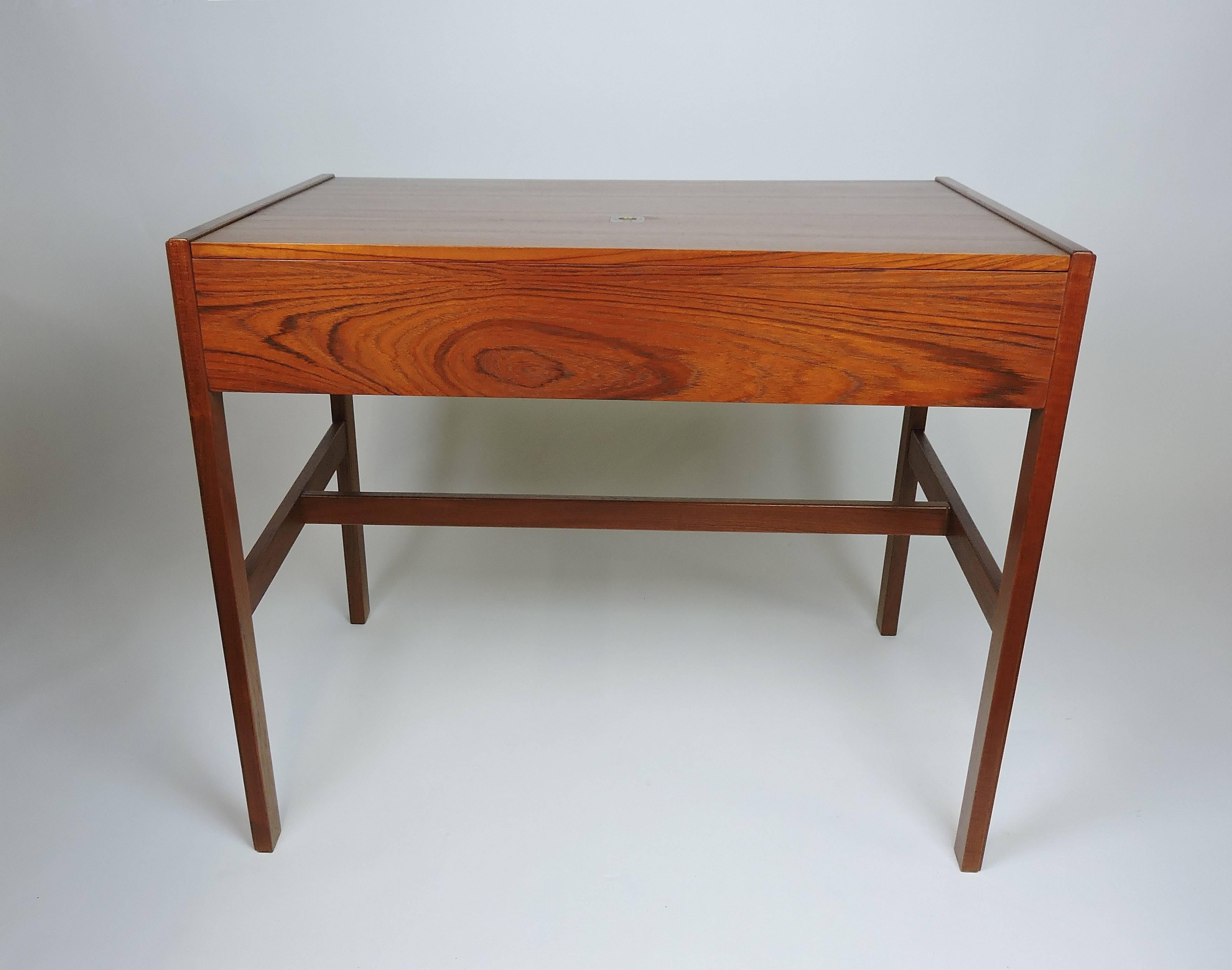 Scandinavian Modern Arne Wahl Iversen Danish Modern Teak Desk or Vanity Table, Model 82