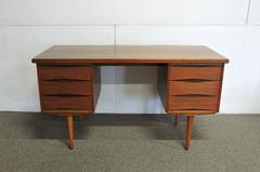 Arne Vodder Mid-Century Danish Modern Teak Desk