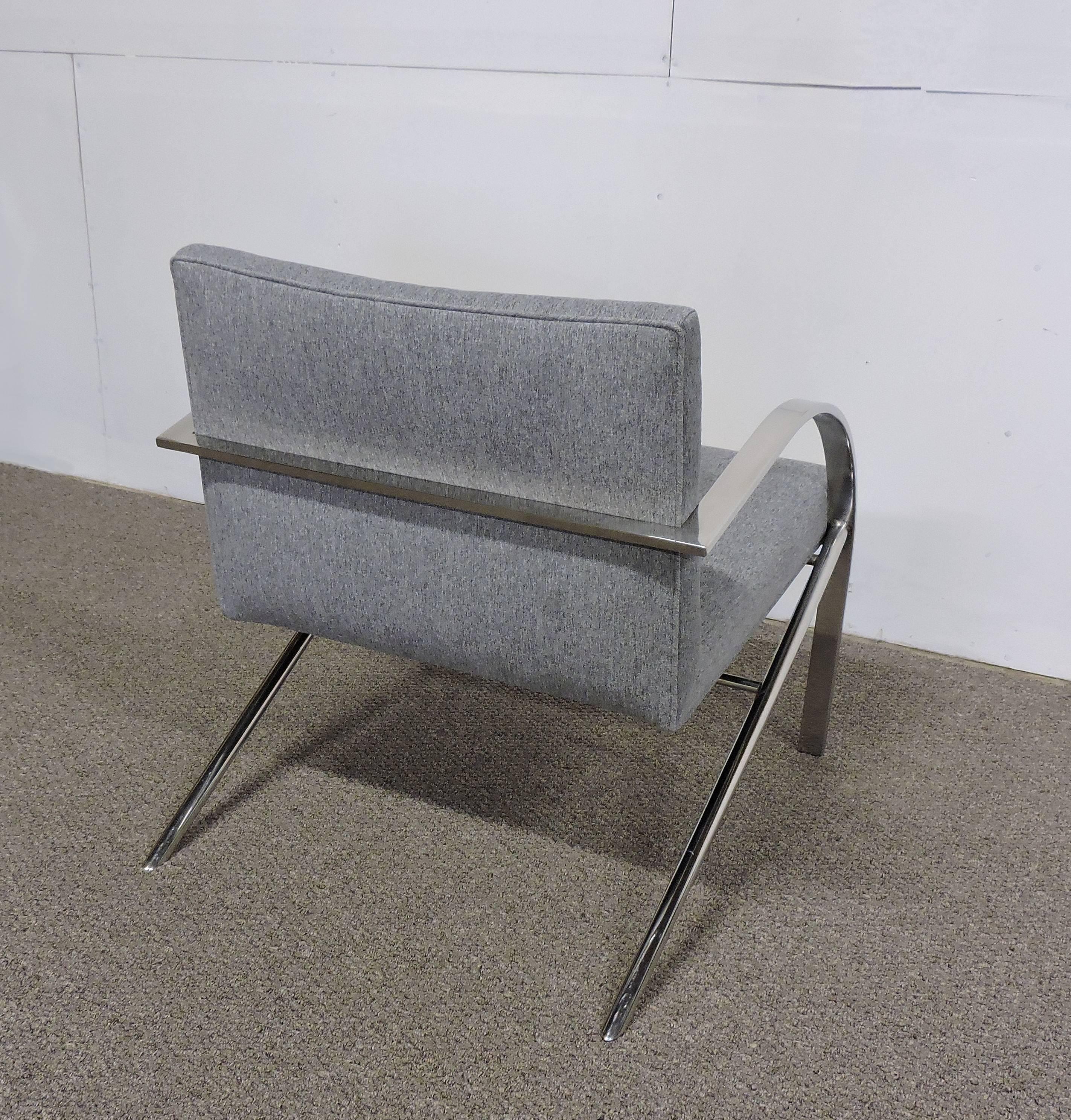 Paul Tuttle Style Arco Mid-Century Modern Chrome Lounge Chair by Bernhardt In Good Condition In Chesterfield, NJ