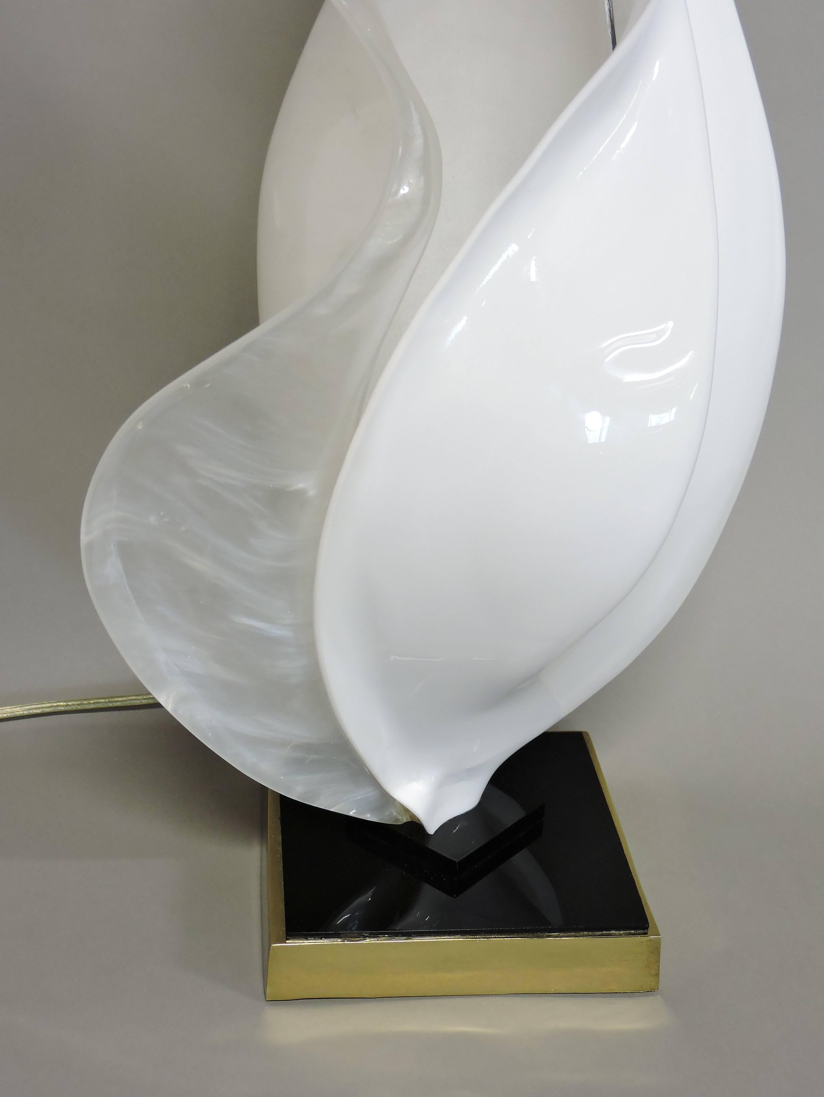 Late 20th Century Rougier Mid-Century Modern Organic Free-Form Acrylic Table Lamp