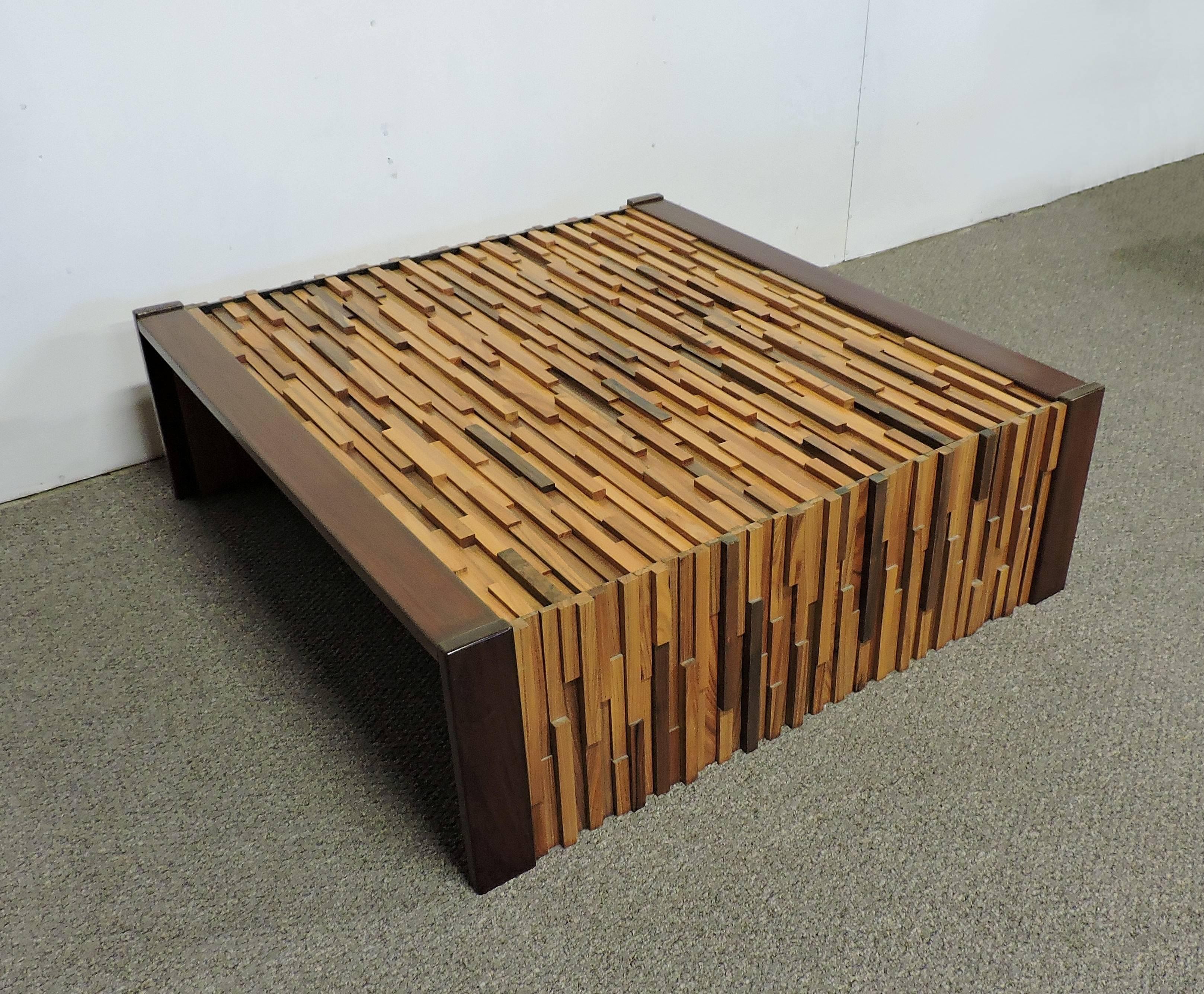 Percival Lafer Large Mid-Century Modern Rosewood Brazilian Coffee Table In Excellent Condition In Chesterfield, NJ