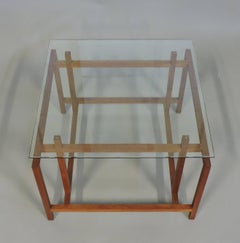 Dänischer moderner Beistelltisch aus Teakholz und Glas von Henning Norgaard für Komfort
