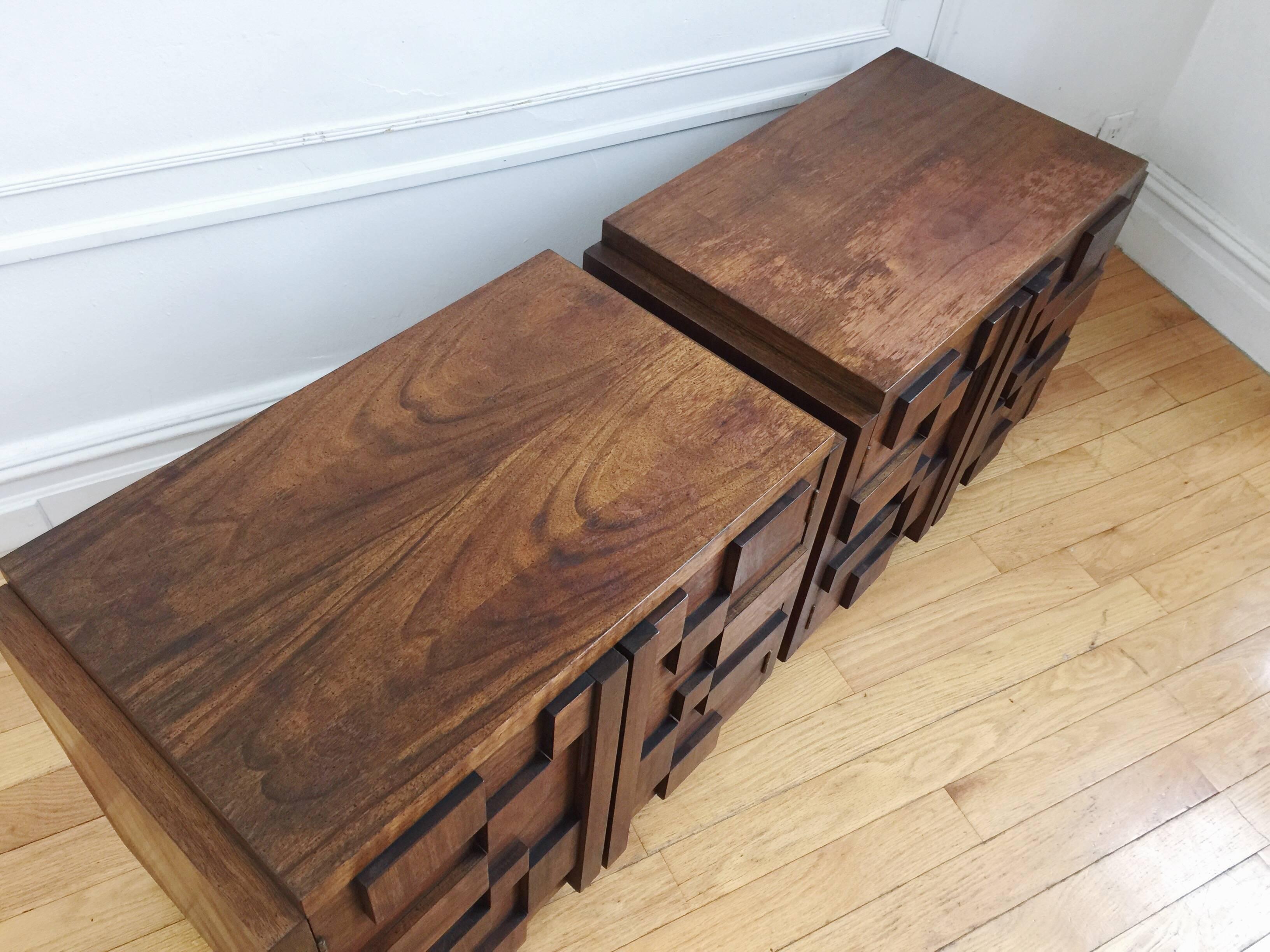 Pair of Mid-Century Modern Lane Brutalist Nightstands or End Tables In Good Condition In Summerville, SC