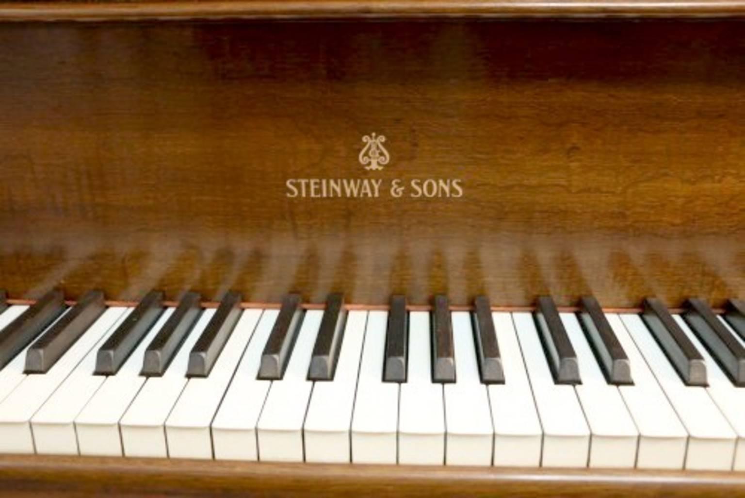 Steinway Baby Grand model S 5'1